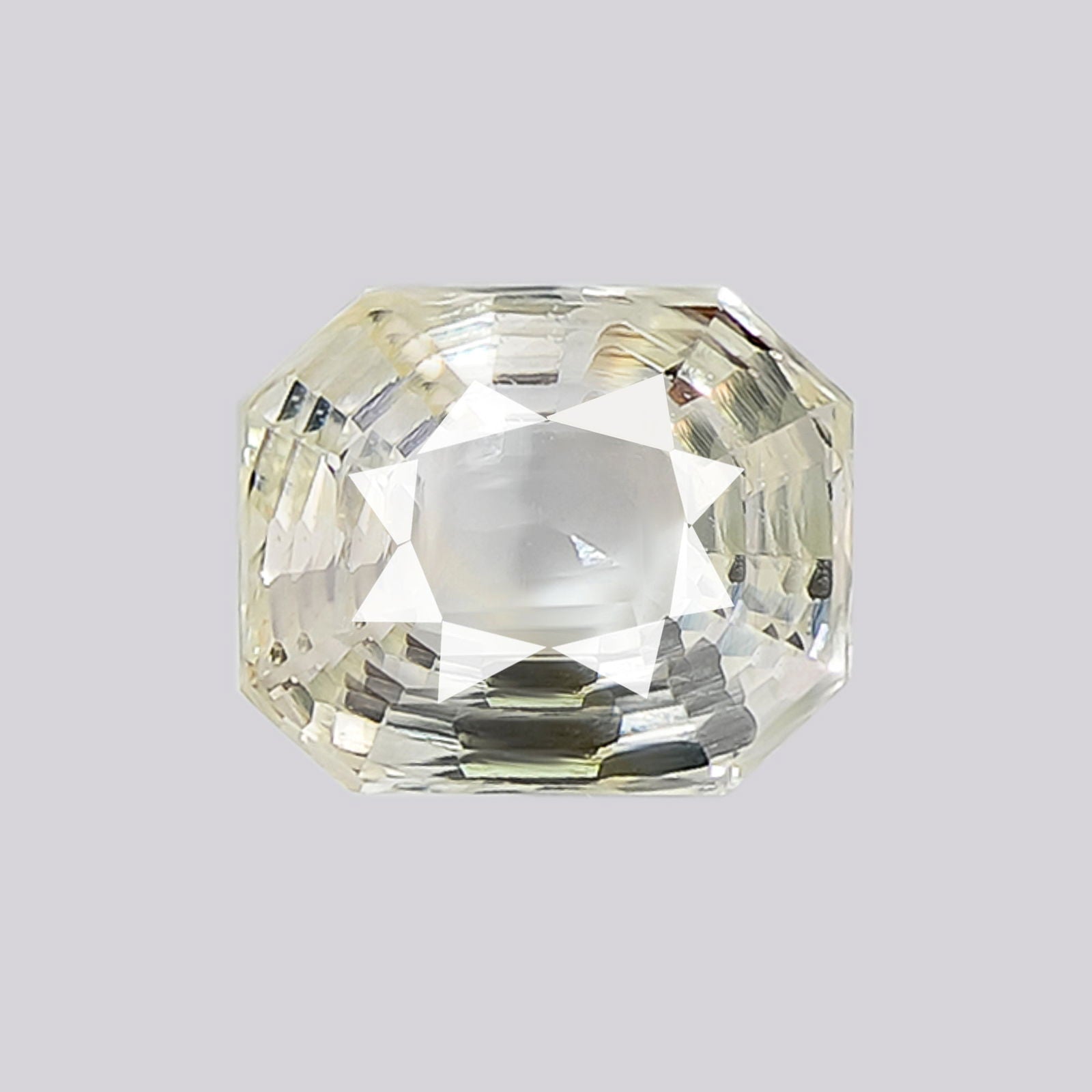 Gemsmantra White Sapphire (5.24 ratti)
