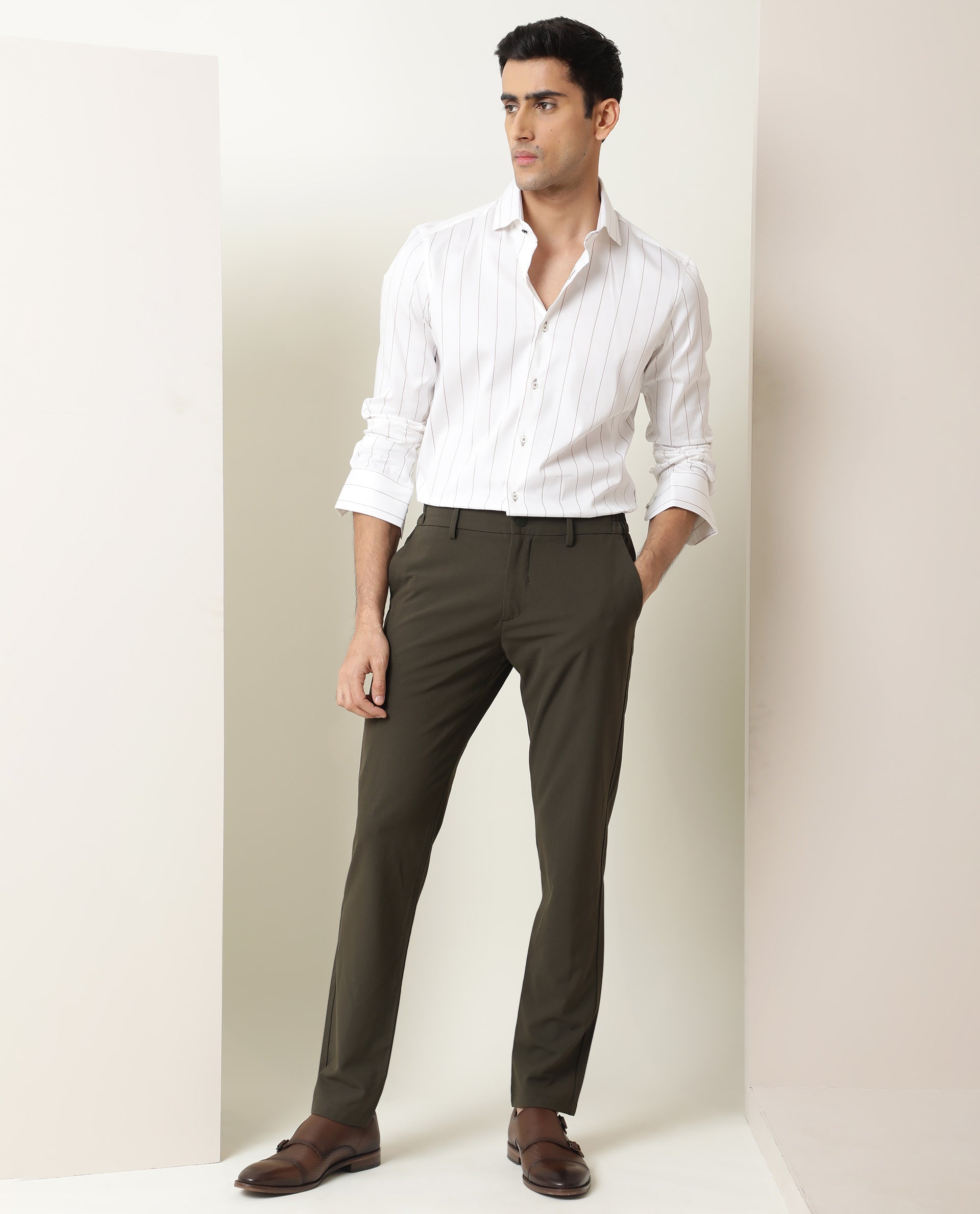 ARTICALE Rare Rabbit Men's Traverse Olive Solid Mid-Rise Regular Fit Stretch Trouser - view 2