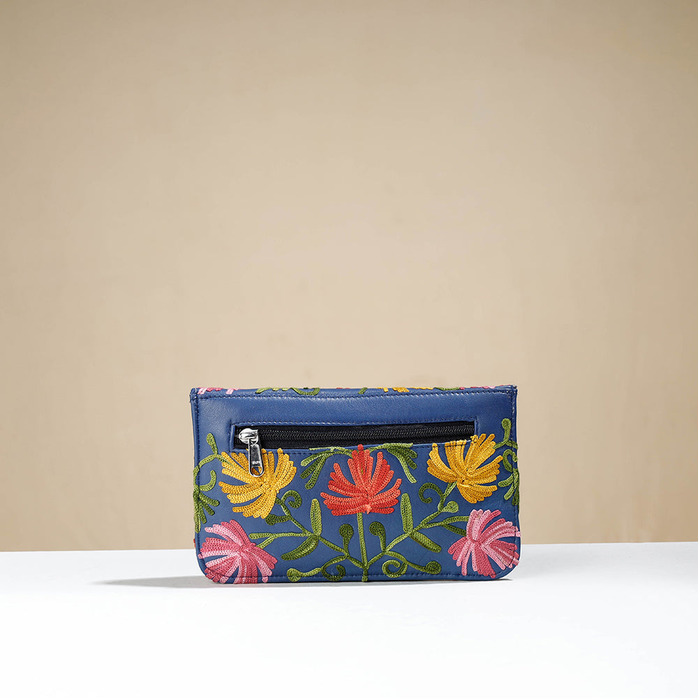 ITOKRI CRAFTS INITIATIVE Blue - Chain Stitch Crewel Hand Embroidery Leather Wallet - view 3