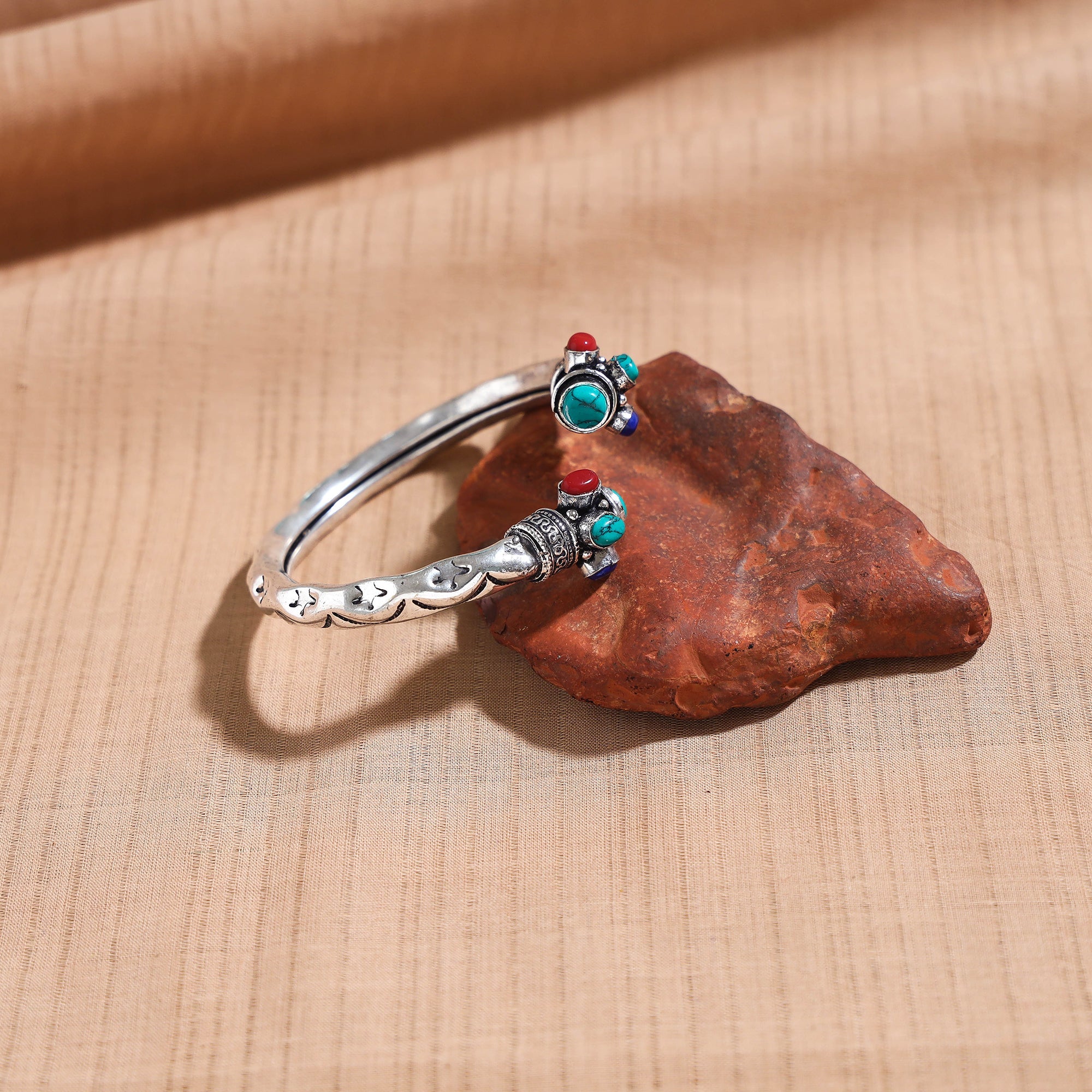 WHITE RIVER STORIES Antique Finish Oxidised German Silver Stone Bangle / Kada (Adjustable)