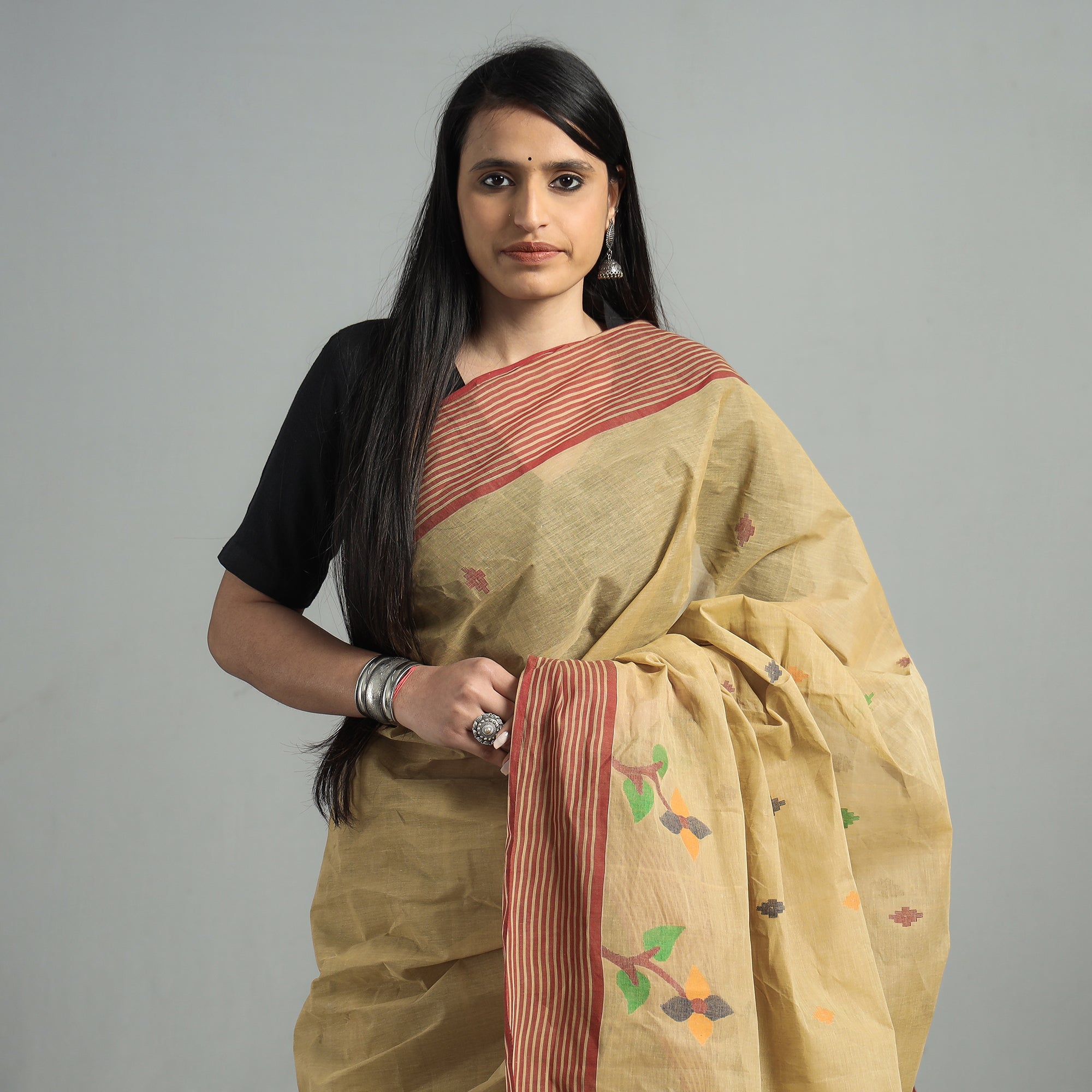 KHUSHBASH - HAPPY LOOM OF EAST Brown - Handloom Burdwan Jamdani Cotton Saree - view 2