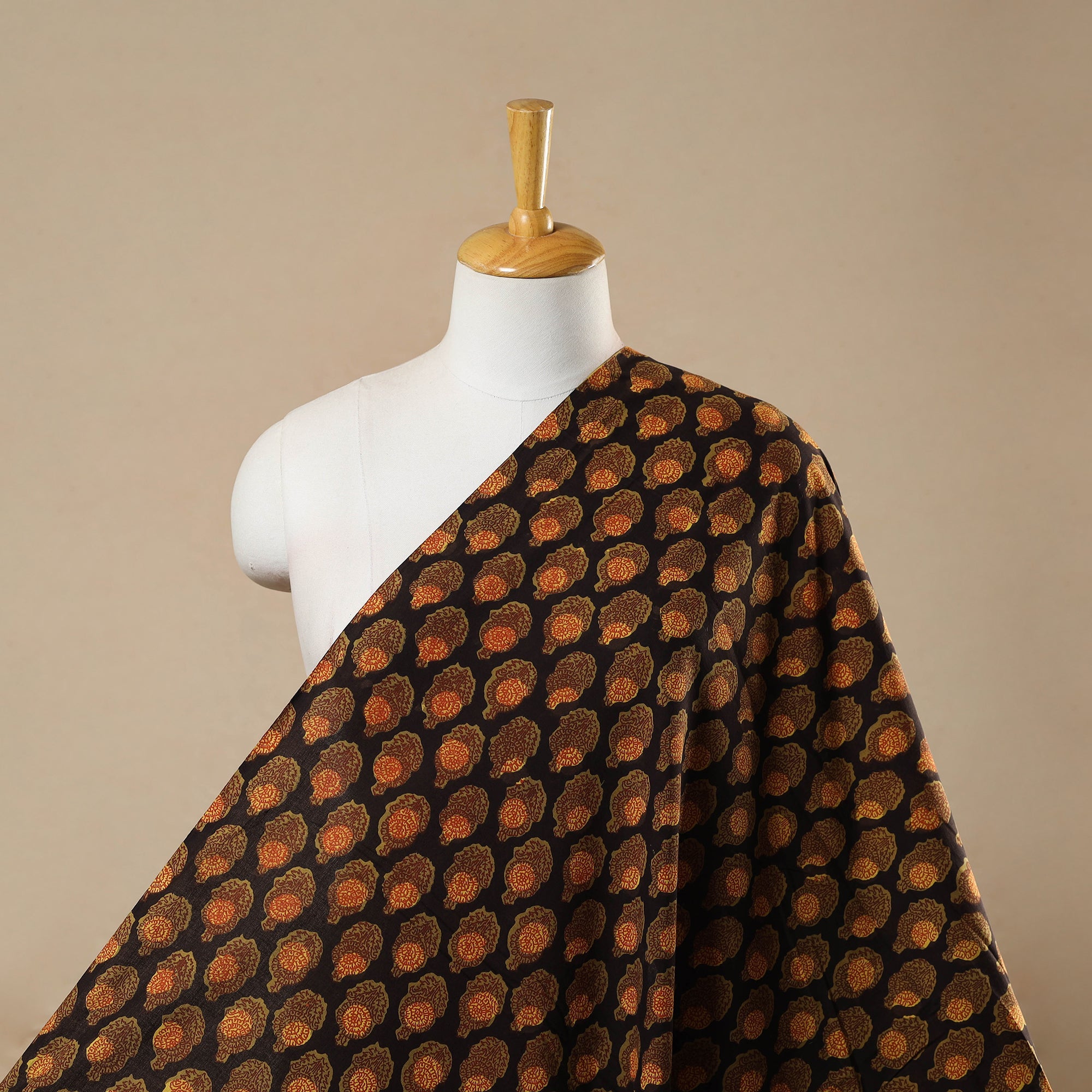 ARTISAN HAND BLOCK PRINTS Black - Block Print Cotton Jahota Fabric 29