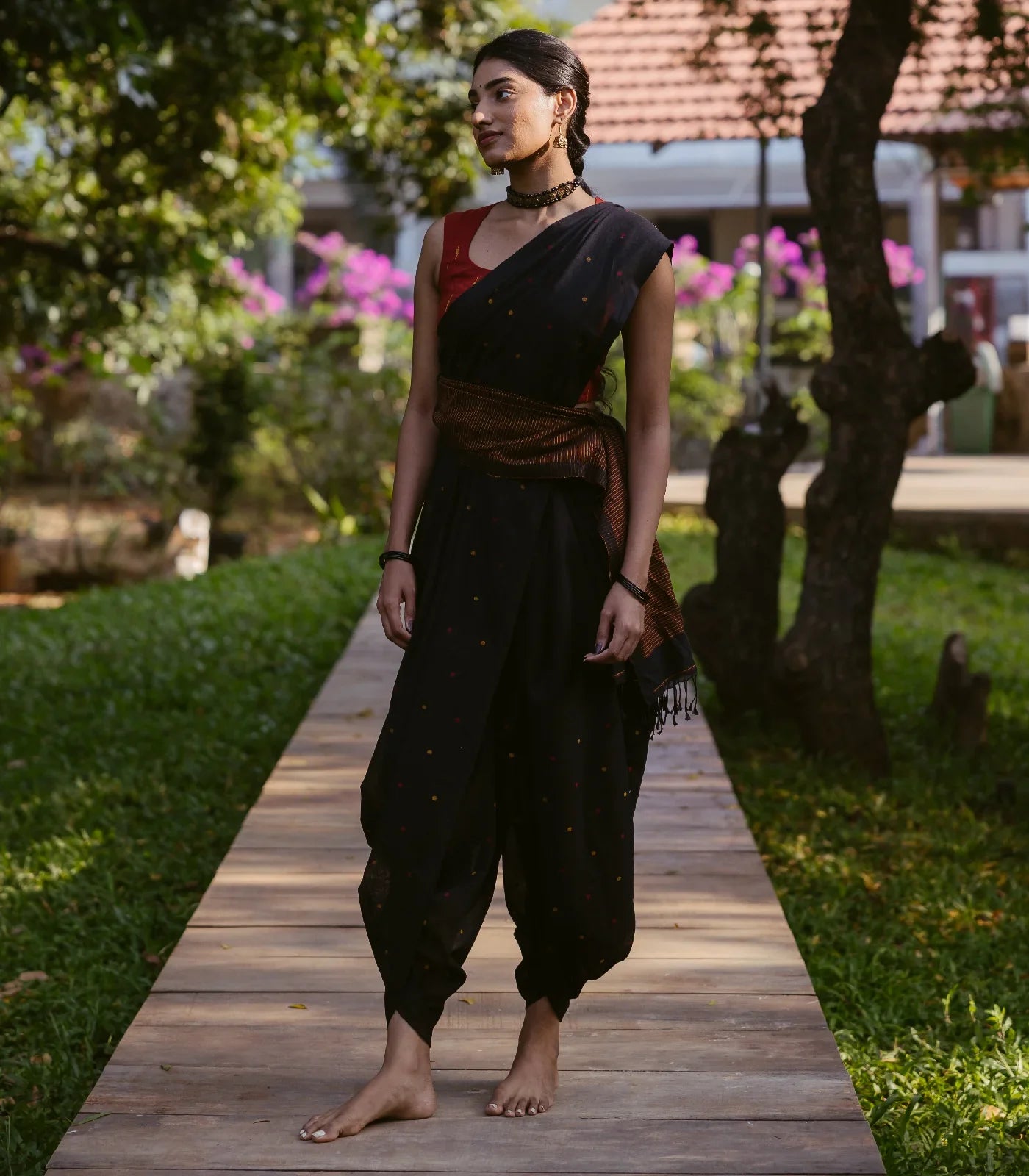 RmKV Black Handloom Bengal Cotton Saree With With Yellow and red buttis