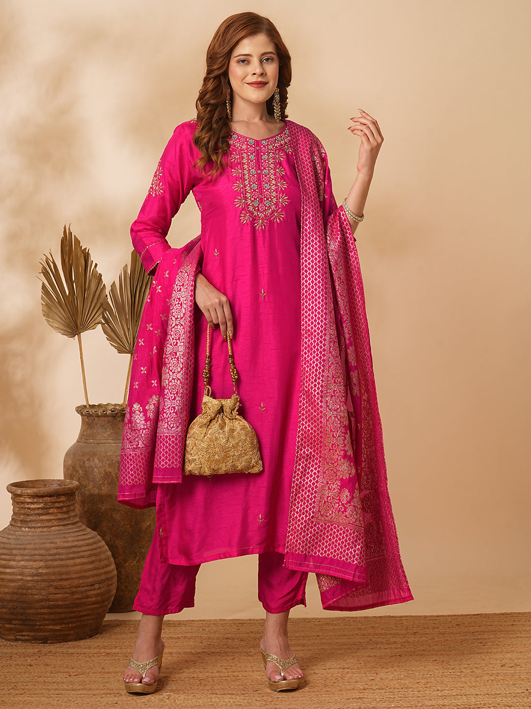 Fashor Floral Hand Embroidered Straight & Kurta with Pant & Brocade & Dupatta - Pink - view 2