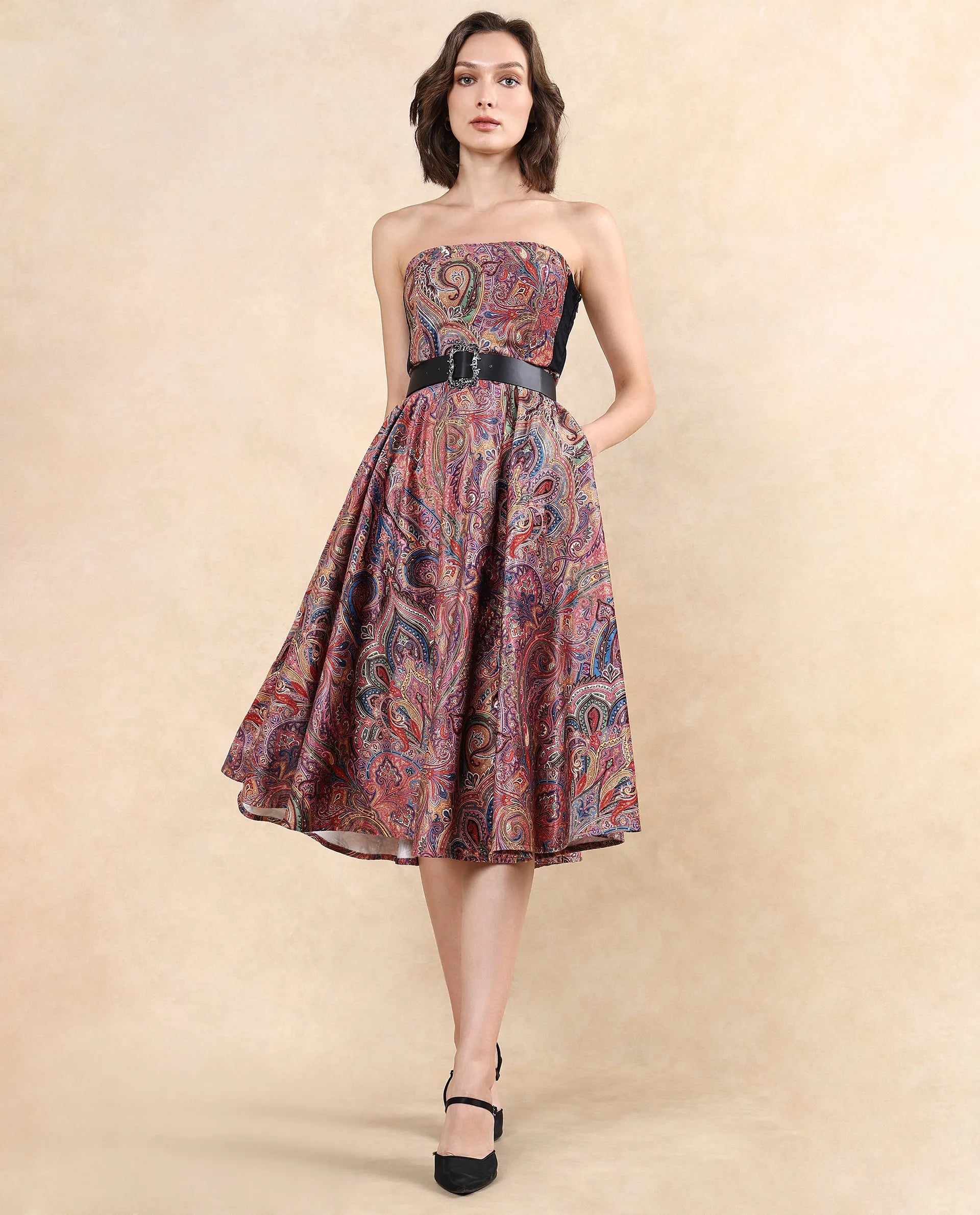 Rareism Women Skegy Multi Velvet Sleeveless Tube Neck Zipper Closure Fit And Flare Midi Paisley Print Dress - view 3
