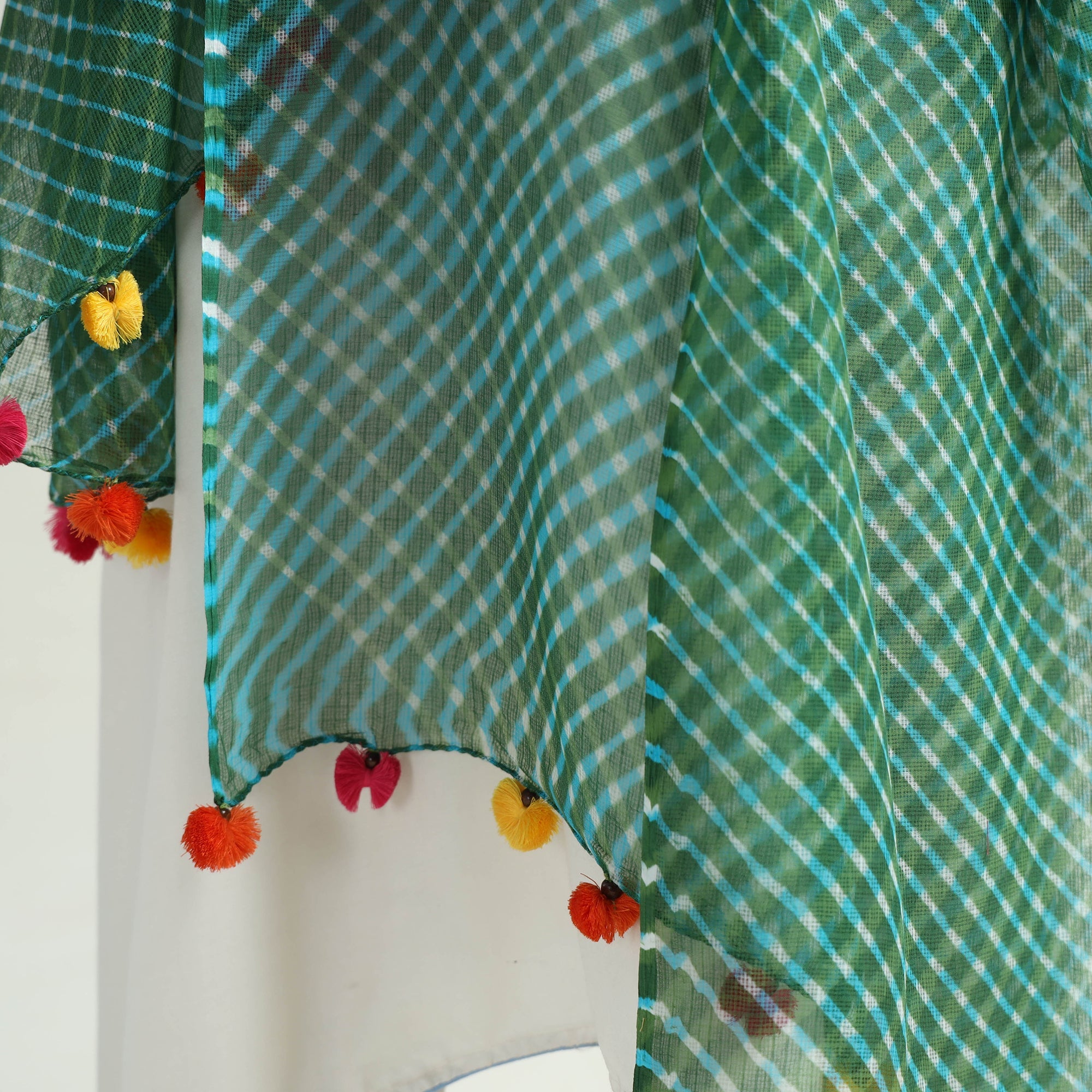 LEHARIYA BY BADSHAH MIYAN Green - Leheriya Tie-Dye Mothra Kota Doria Cotton Dupatta with Tassels 30 - view 4