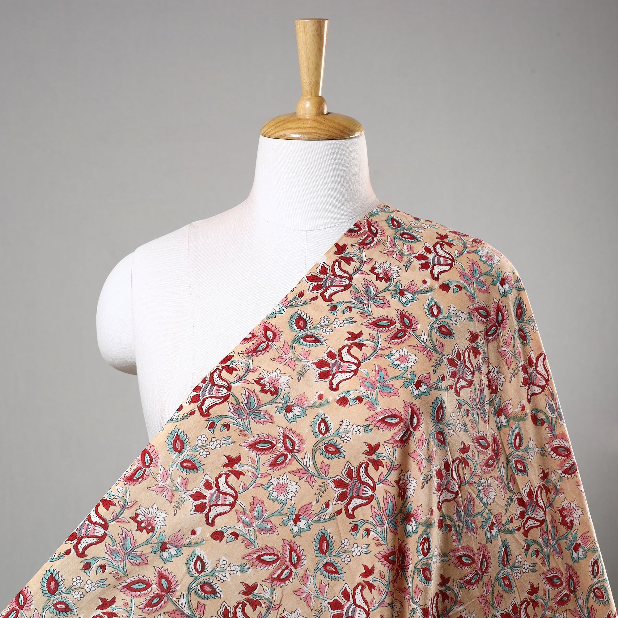 ARTISAN HAND BLOCK PRINTS Beige - Pure Cotton Sanganeri Print Fabric 07