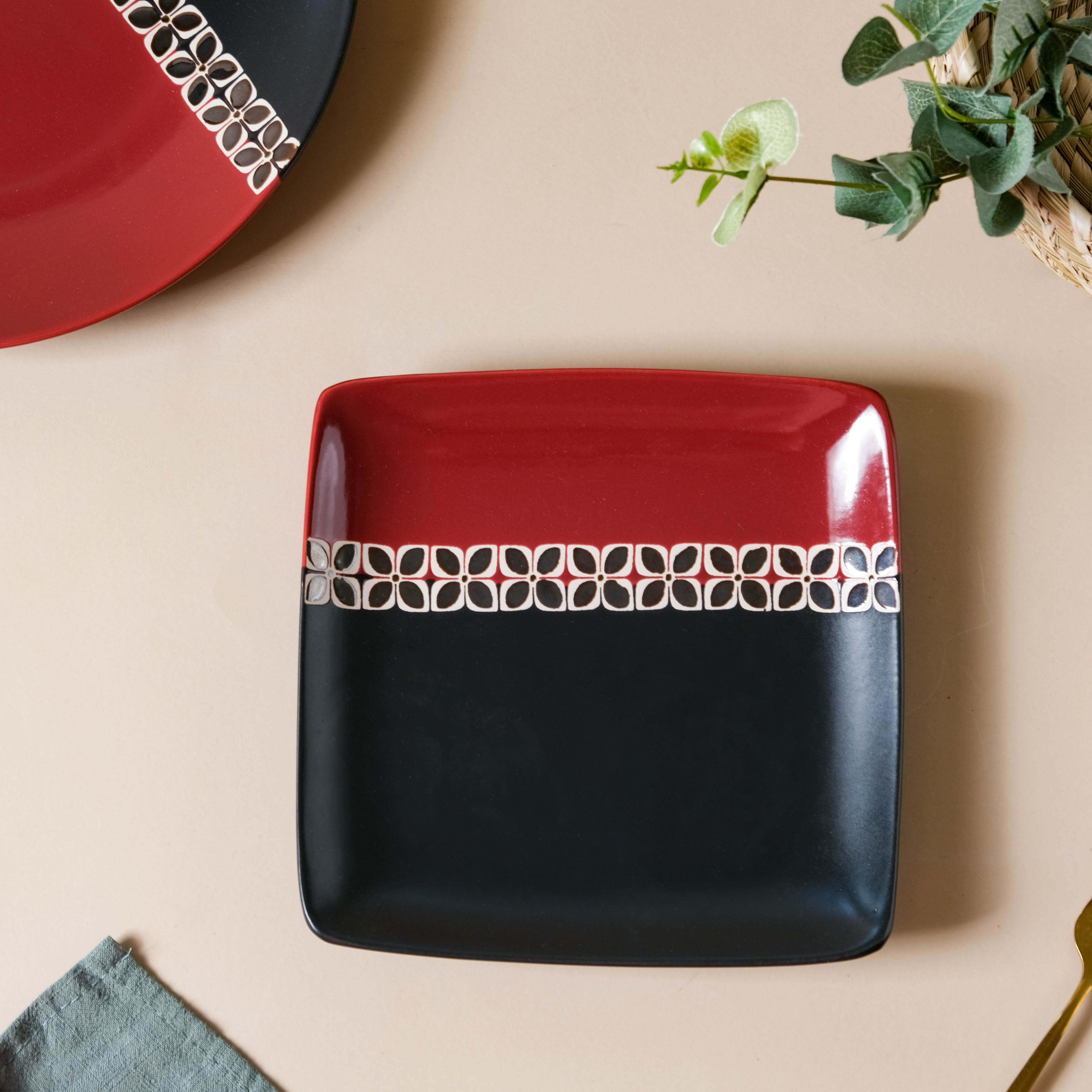 Nestasia Carmine Red and Black Square Plate 8 Inch - view 7
