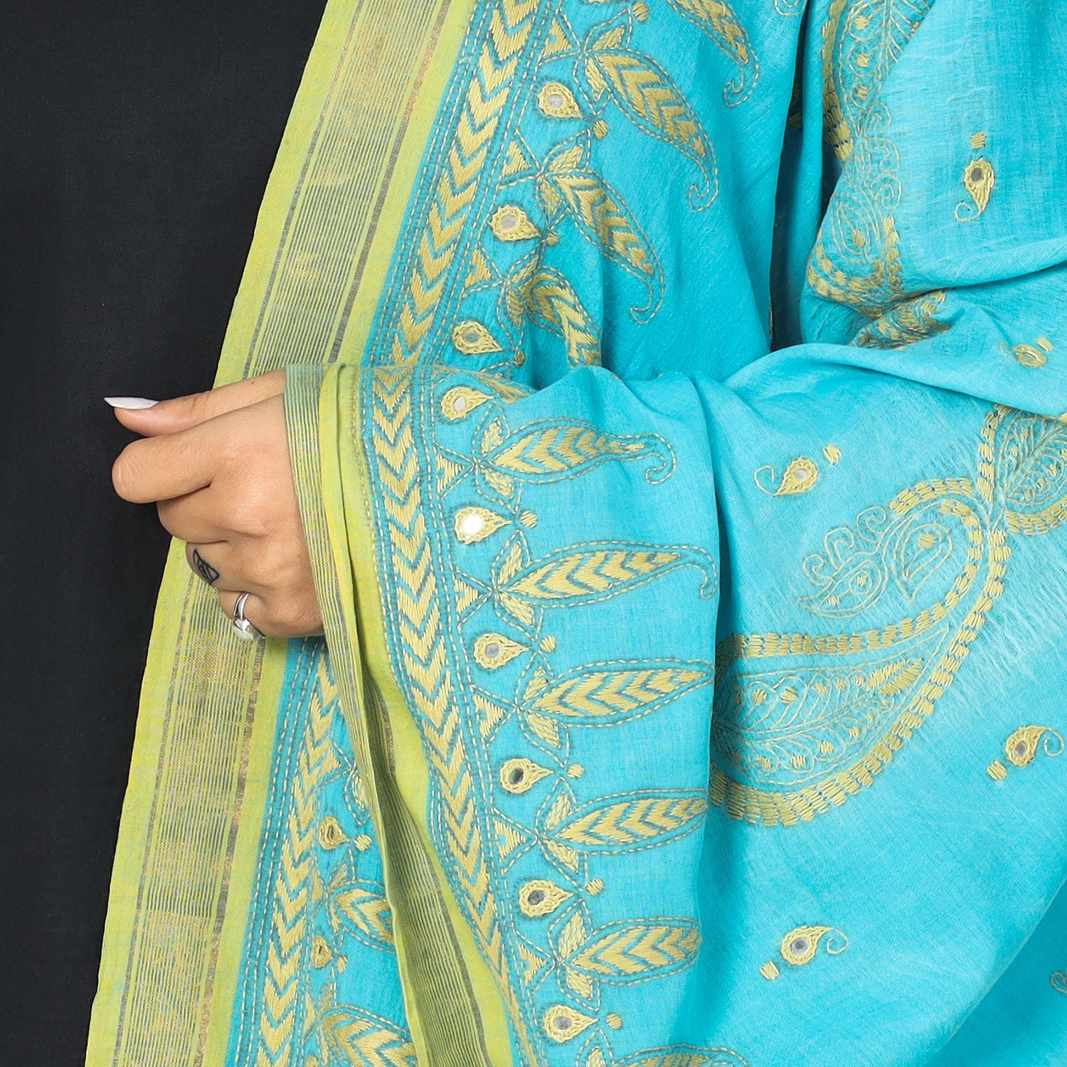 KHUSHBASH - HAPPY LOOM OF EAST Blue - Bengal Kantha Embroidery Cotton Handloom Dupatta - view 4