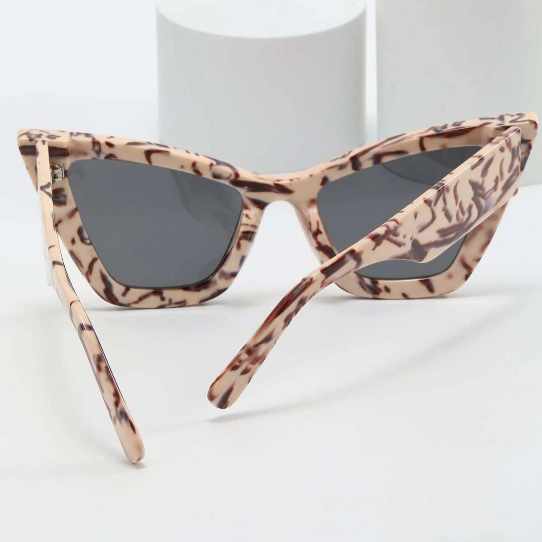 Peeperly Poke Sunglasses - view 3