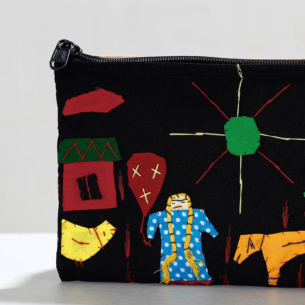 ASHOKA ASSEMBLE - CELEBRATING CRAFTS OF ODISHA Black - Pipli Applique Work Cotton Cosmetic Pouch - view 2