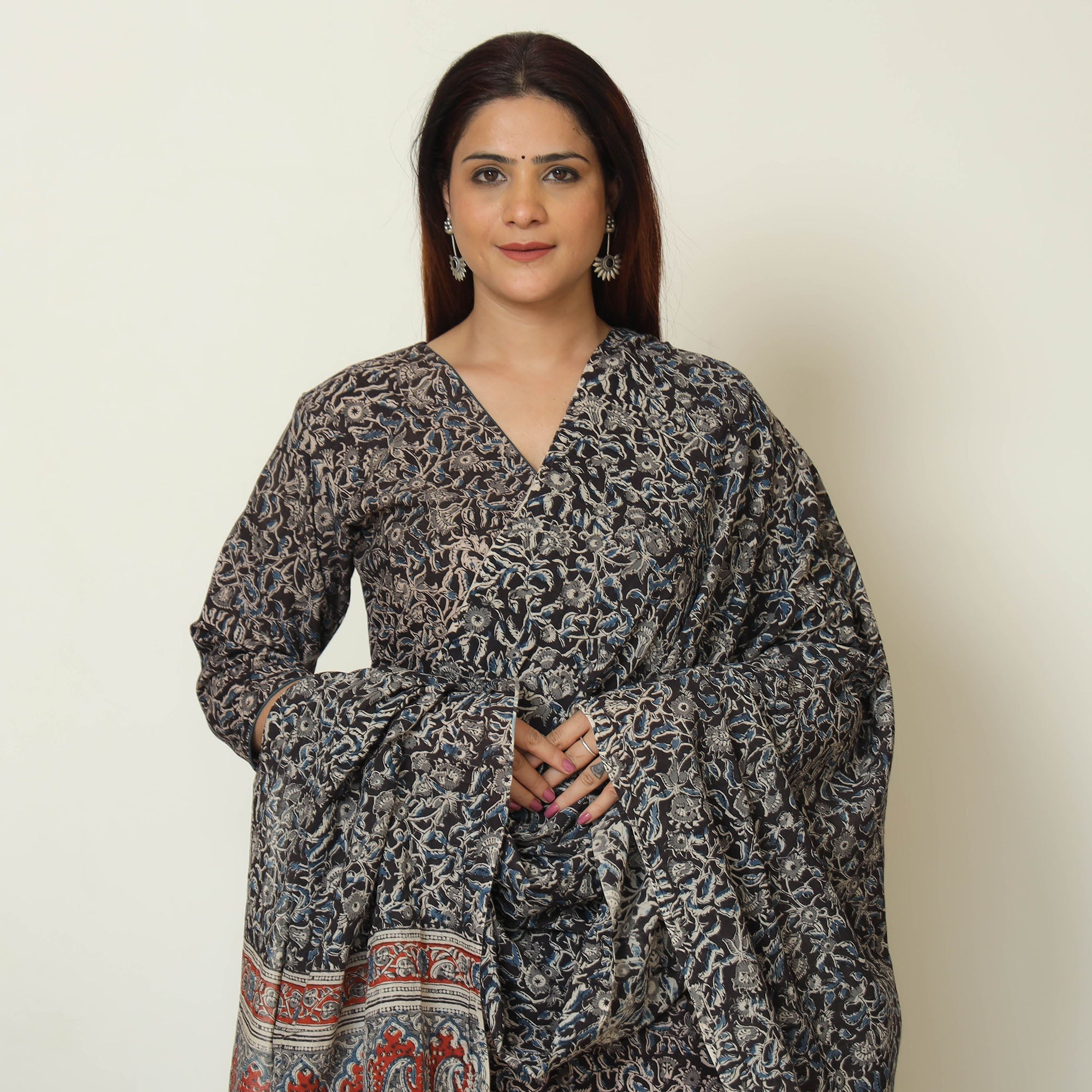 ITOKRI CASUALS Black - Pedana Kalamkari Block Printed Cotton Kurta with Palazzo & Dupatta Set 11 - view 3