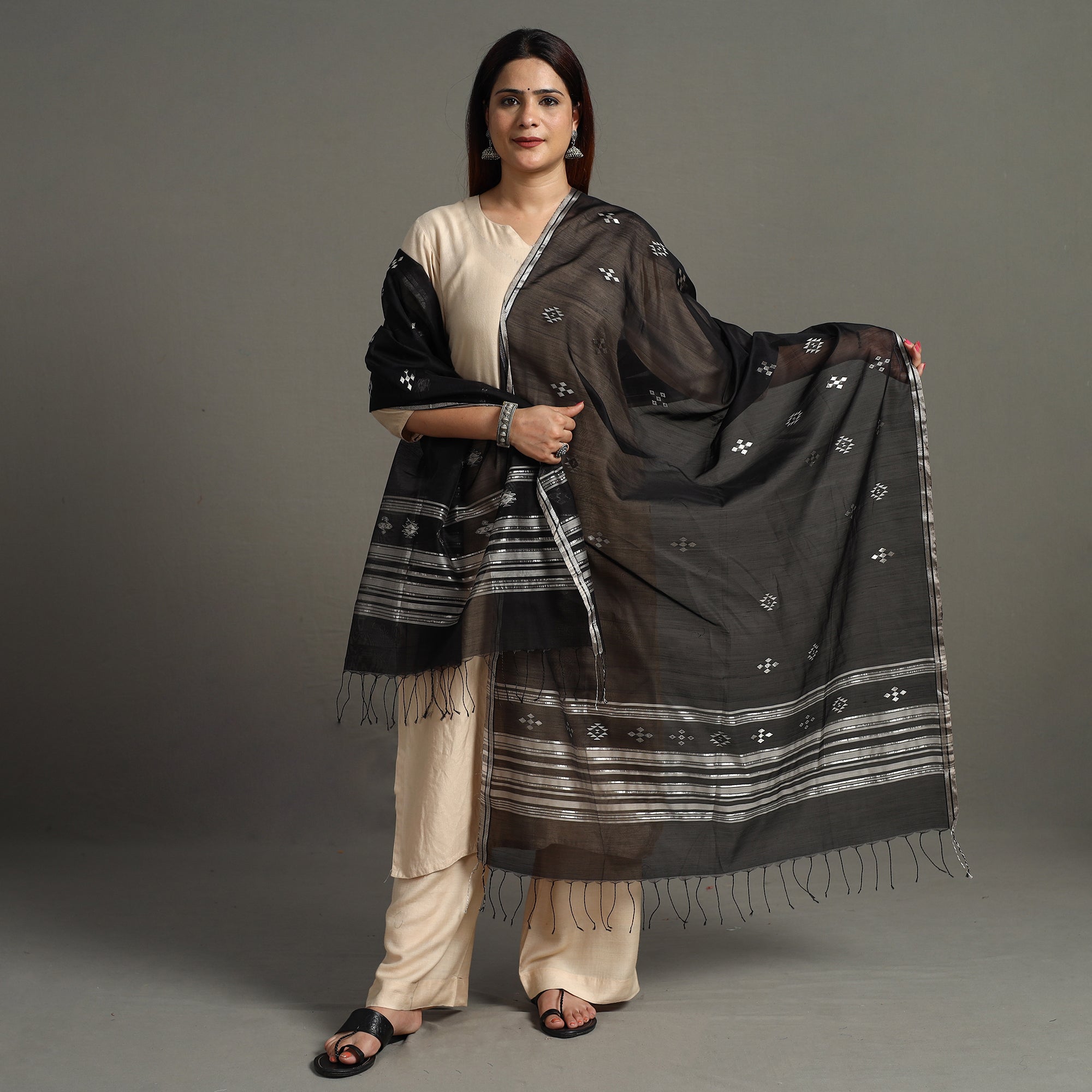 CHANDERI BY RAUPH KHAN Black - Traditional Chanderi Silk Handloom Zari Buti Dupatta 63 - view 2