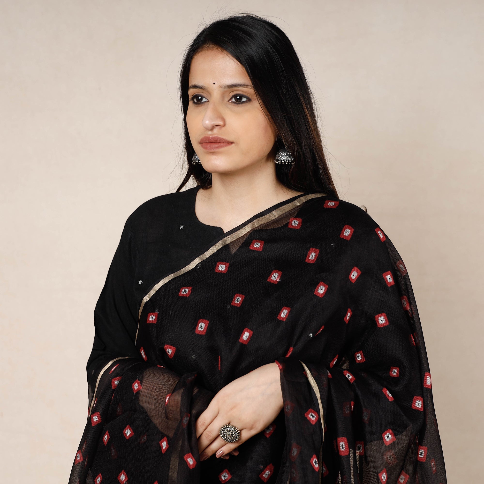 LEHARIYA BY BADSHAH MIYAN Black - Bandhani Tie-Dye Kota Doria Silk Dupatta with Tassels - view 3