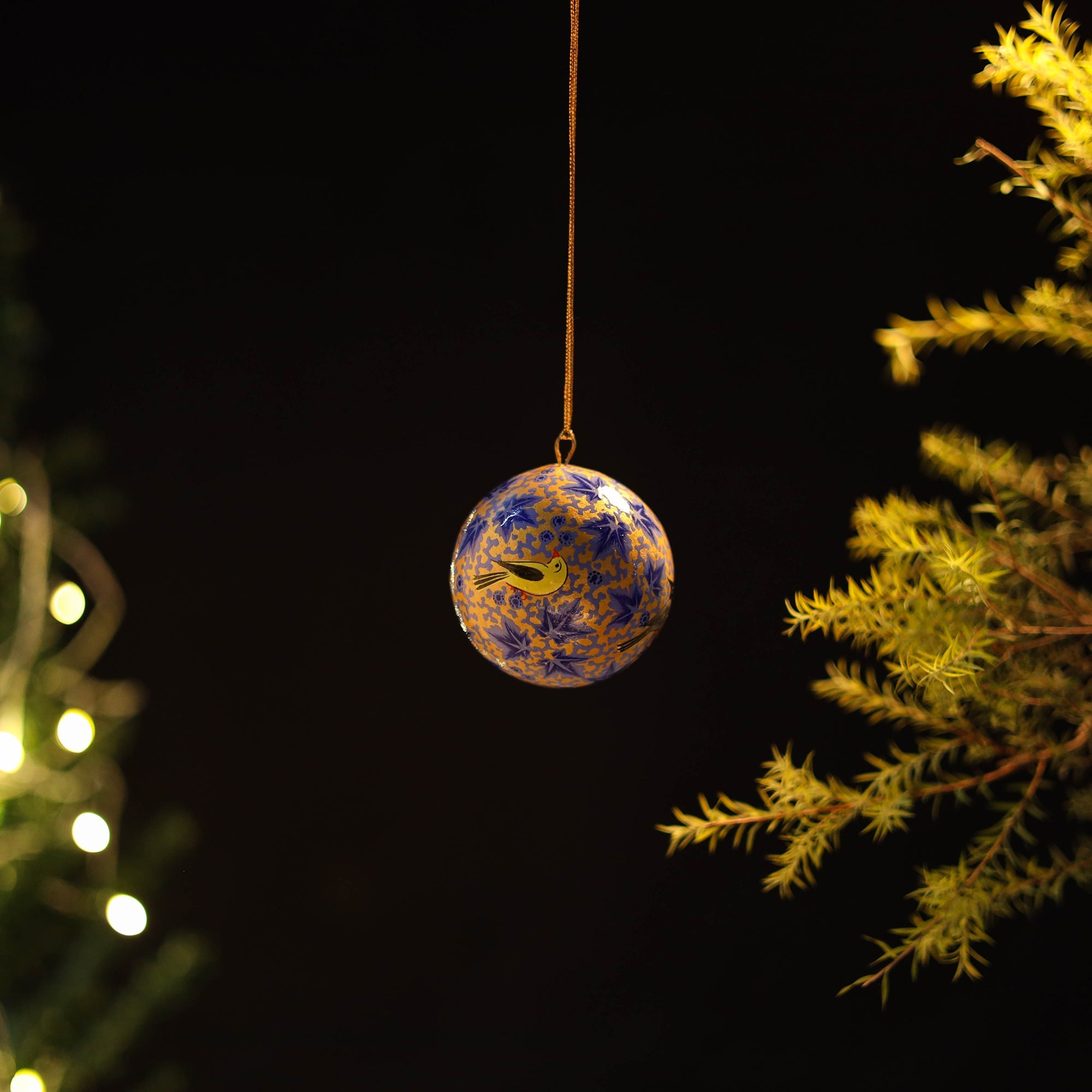 CRAFTVERA Ball - Kashmir Handpainted Christmas Ornament 07 - view 2