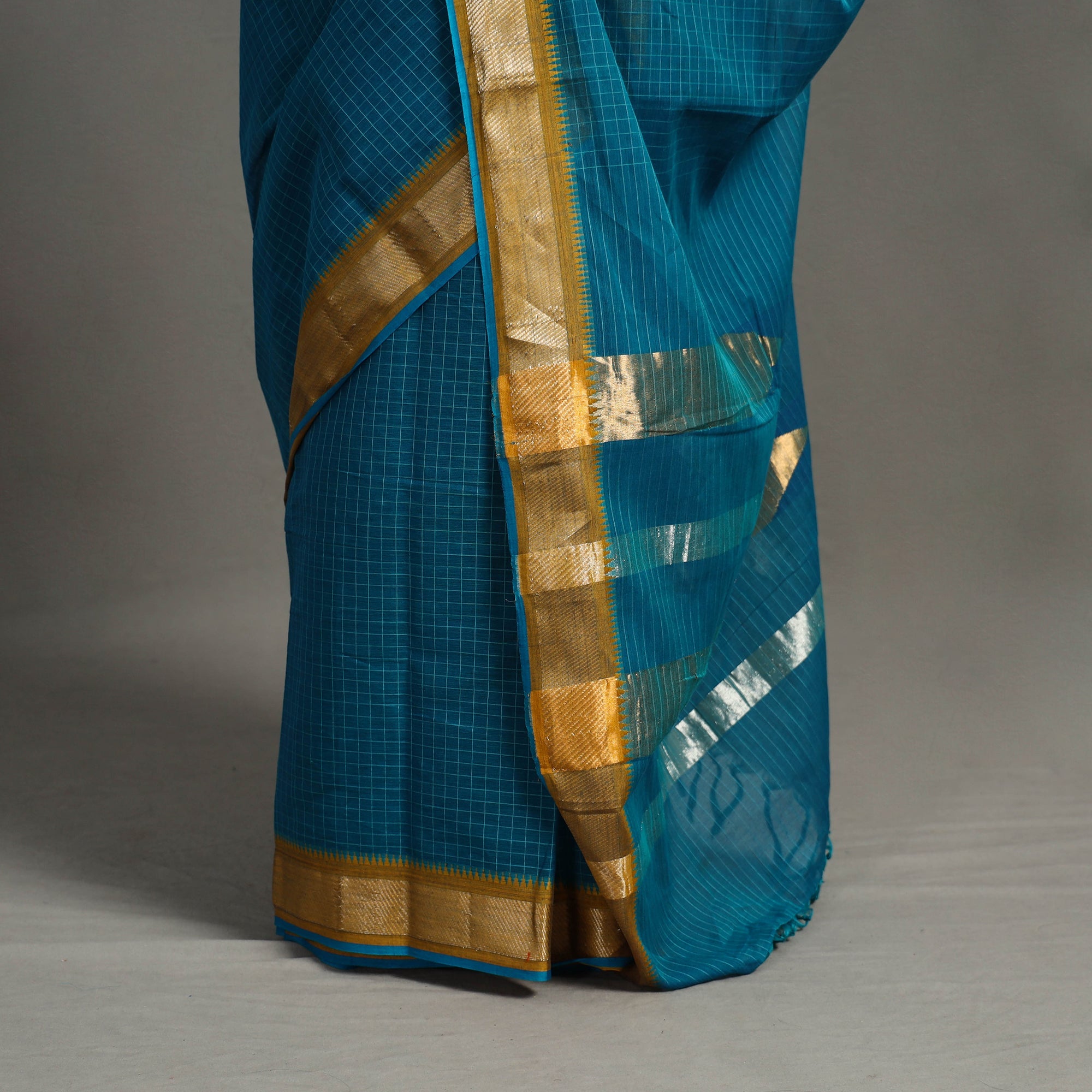 CREYO Blue - Checks Zari Dobby Cotton Handloom Saree 25 - view 6