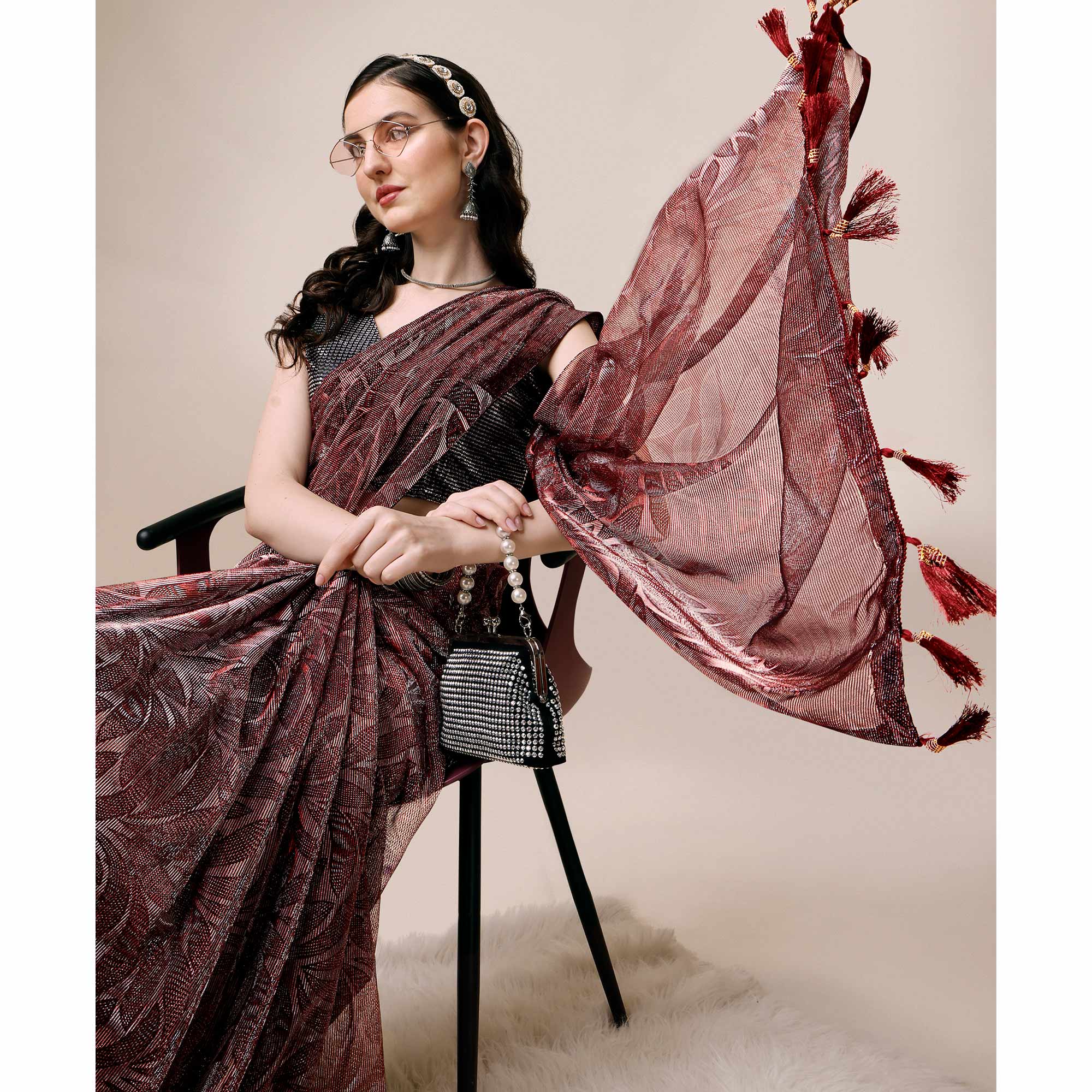 Peachmode Maroon Floral Printed Rayon Saree – Women's - view 7