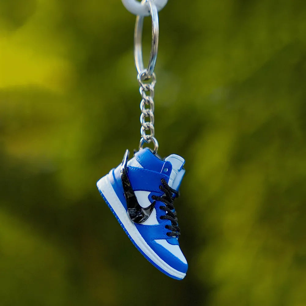 Kicks Machine 3D sneaker keychain Nike Dunk High Ambush Blue