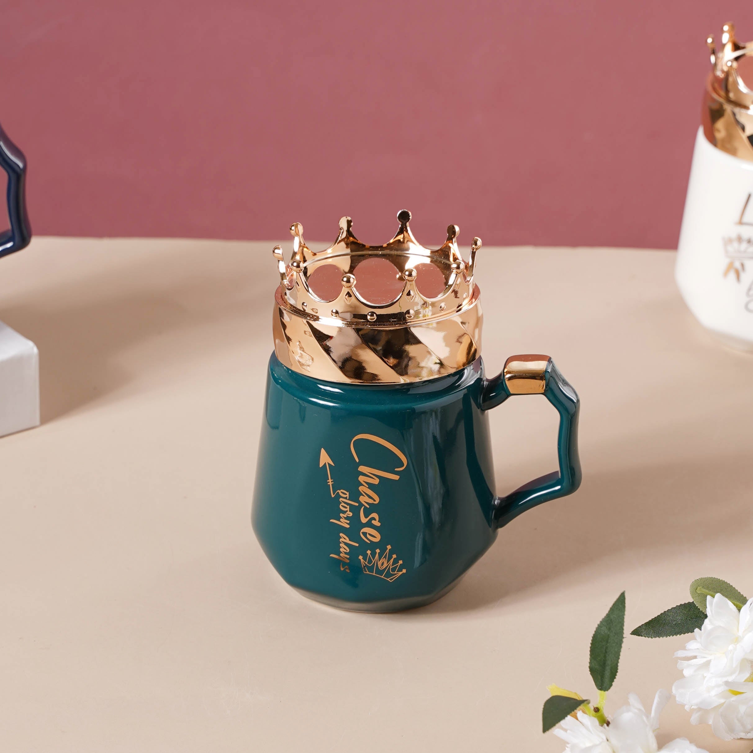 Nestasia Mug With A Crown Lid - view 2