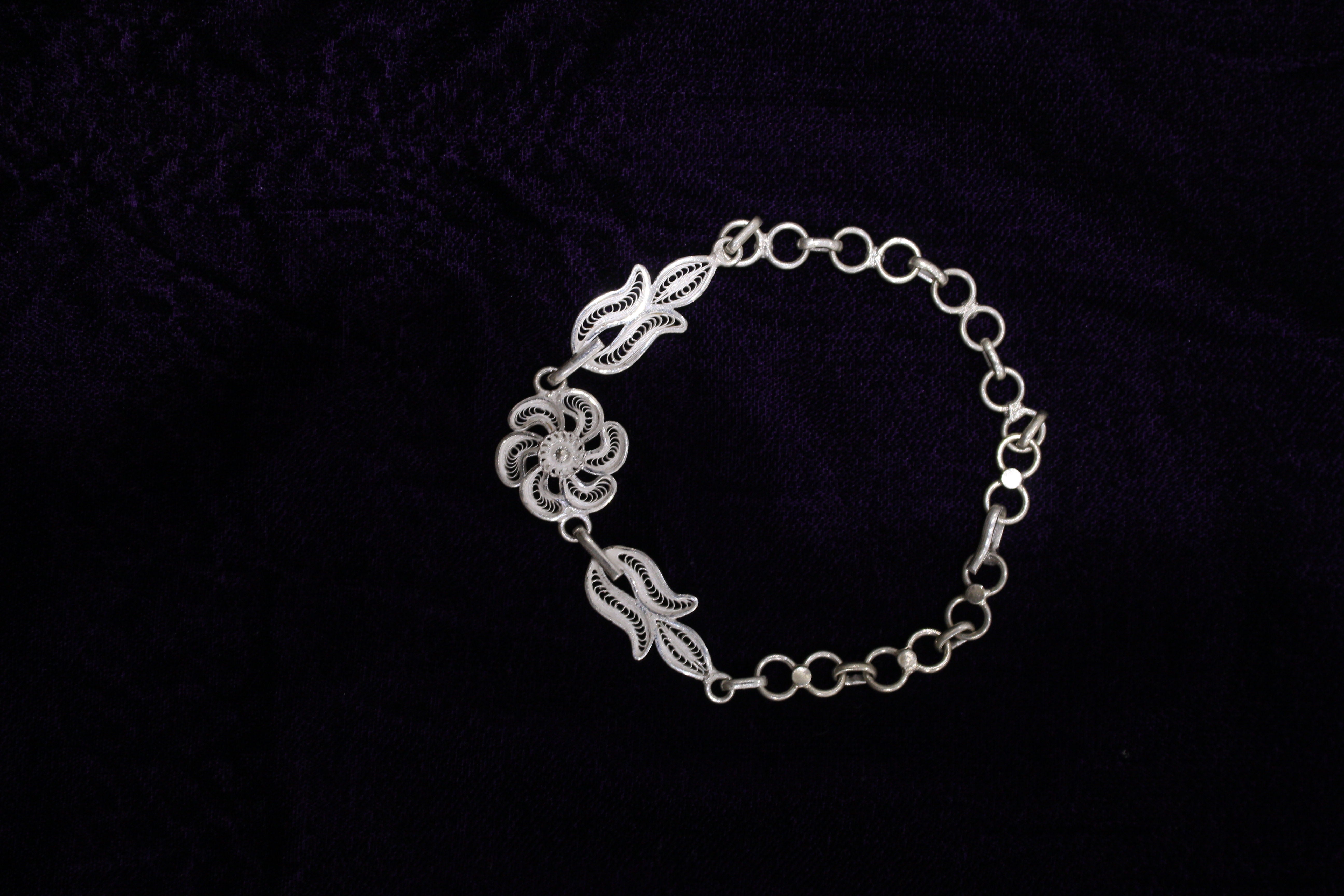 Indianvillez Tilak Designer Tarakasi Silver Filigree Bracelet For Women - view 2
