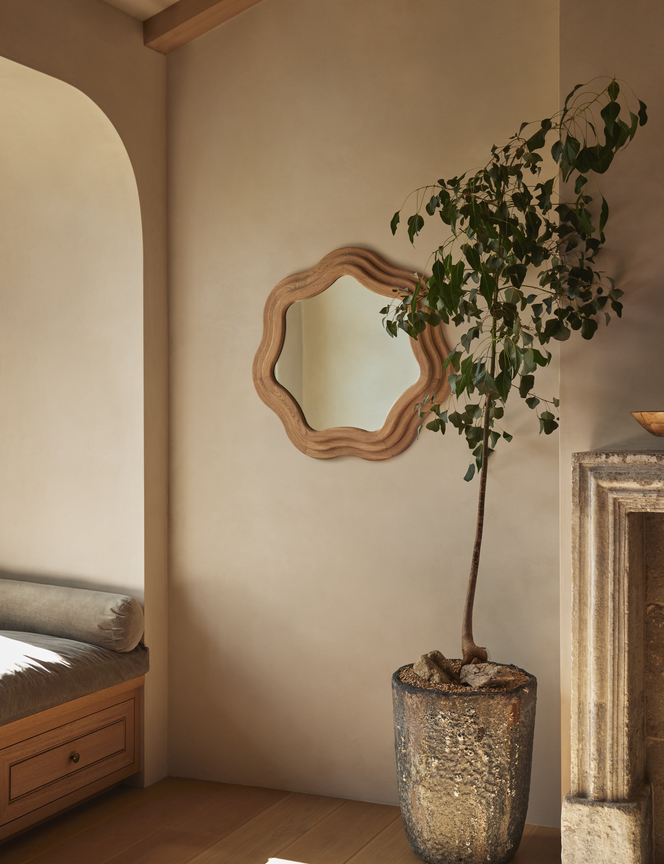 Lulu and Georgia Lera Round Mirror – Natural - view 2