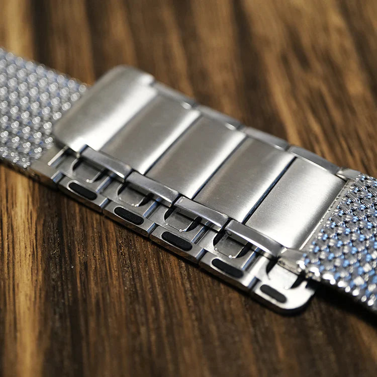 Million Cases Luxury Steel Magnet Clasp Strap for Apple Watch - view 5