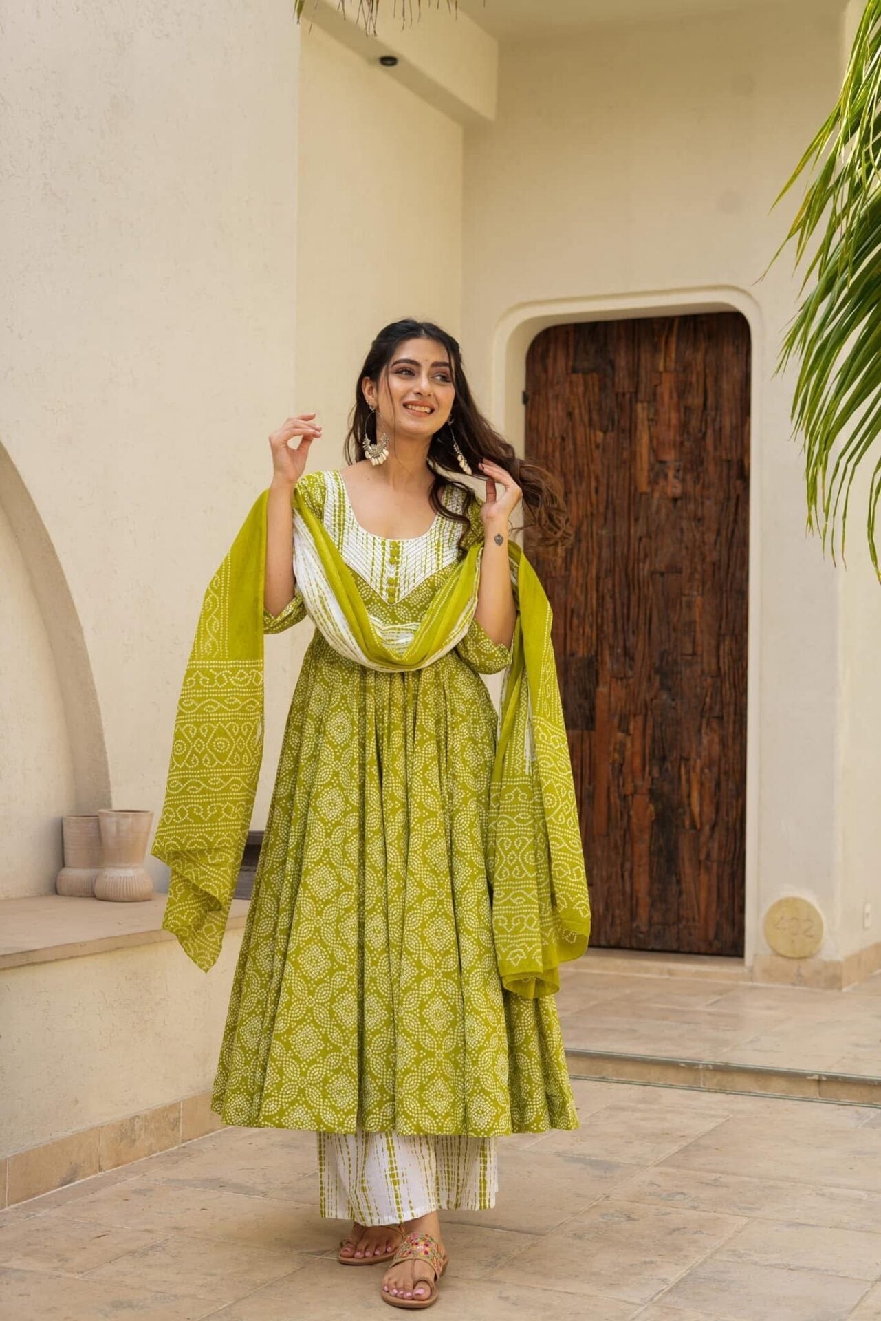 Idaho-o Shibori green cotton suit set