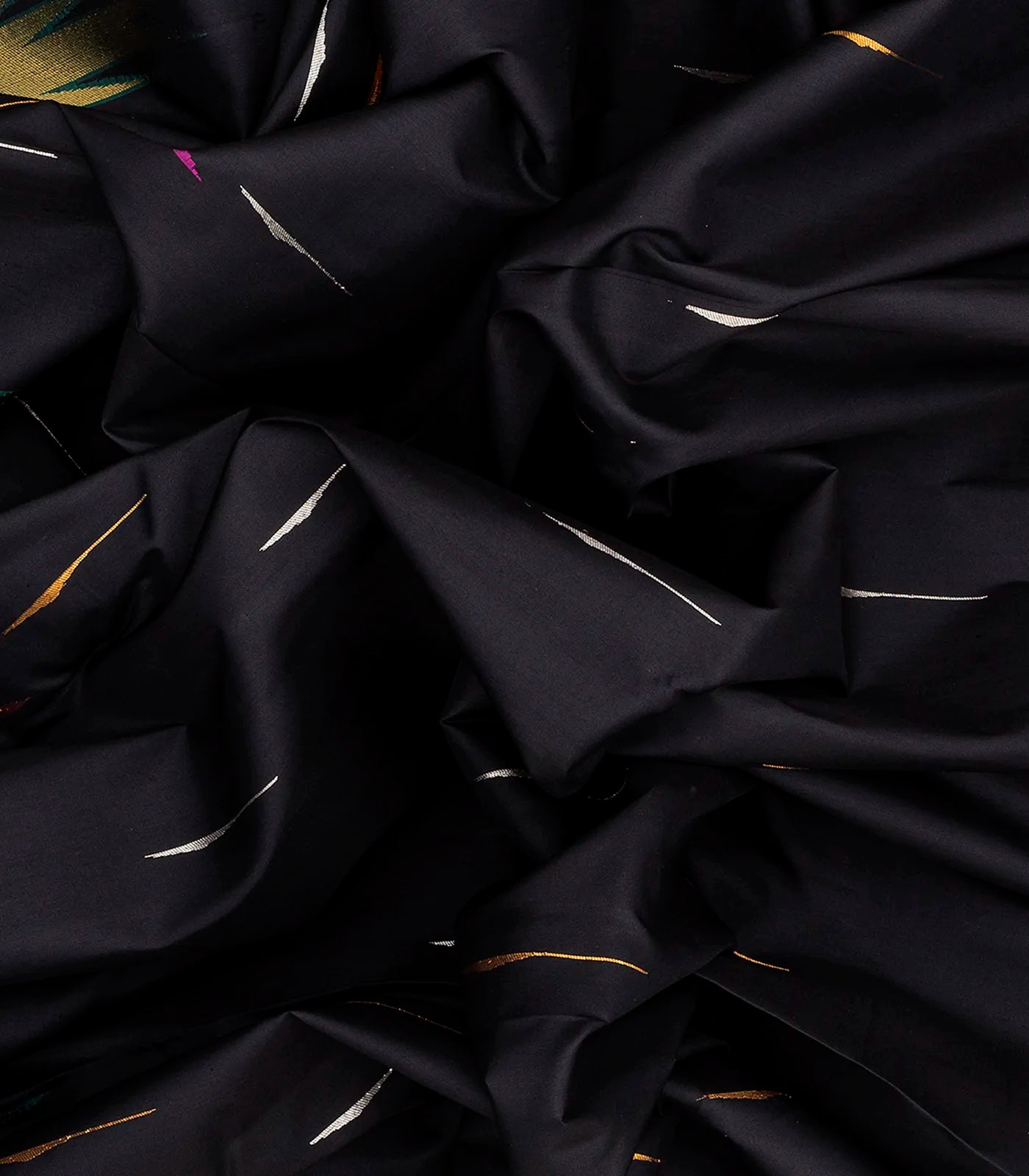 RmKV Black Handloom Kanchipuram Korvai Silk Saree With Jasmine Bud Buttas-Black - view 3