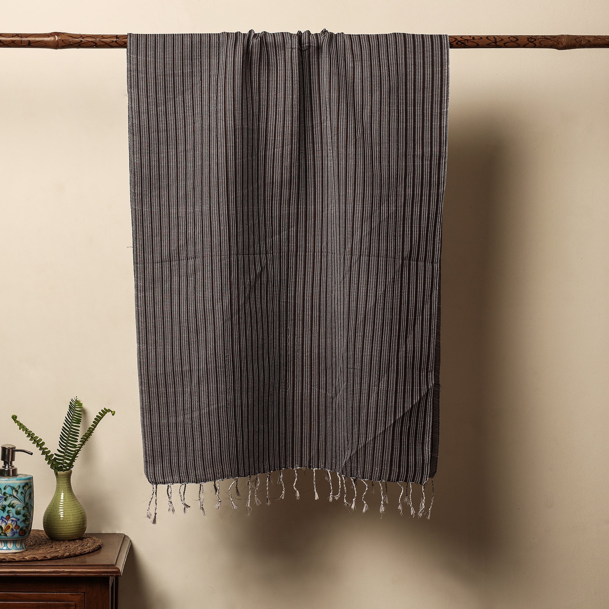 GYAN VIDYA HASTSHILP - BHARTESH Black - Waffle Weave Handwoven Pure Cotton Towel - view 4