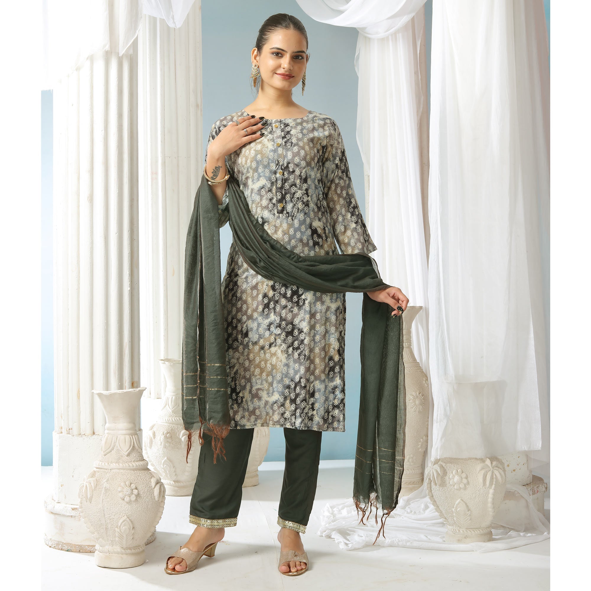 BlackTree grey-paisley-foil-printed-rayon-suit - view 6