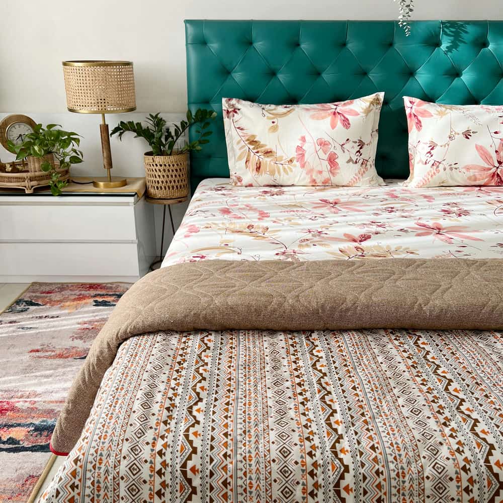 Urban Space -Home Furnishing Store Cotton Bedsheet + AC Blanket Combo Pack - (Combo 18 - Floral feast Peach and Brown + Mexico)