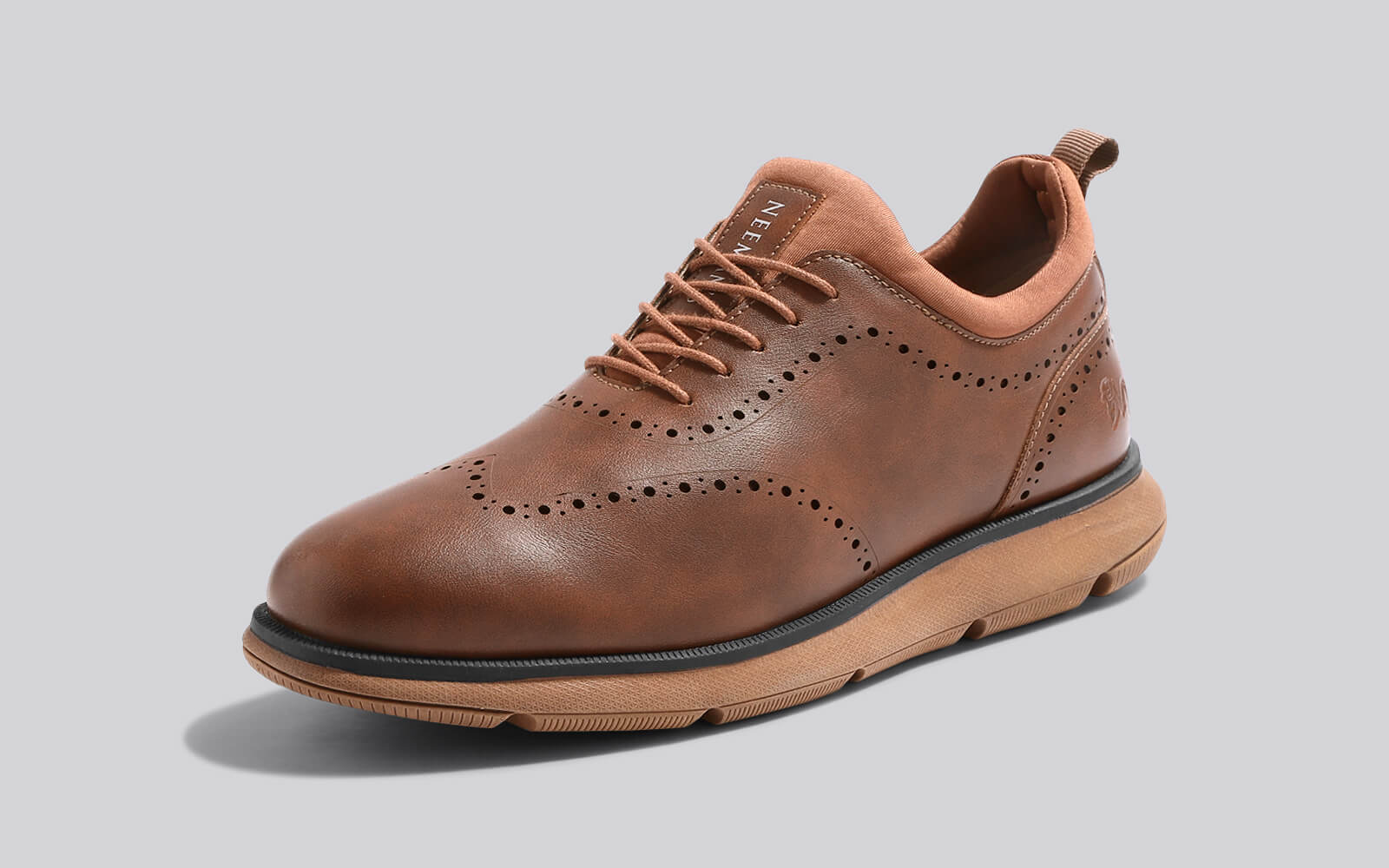 Neeman's Crossover Brogues : Tan - view 5