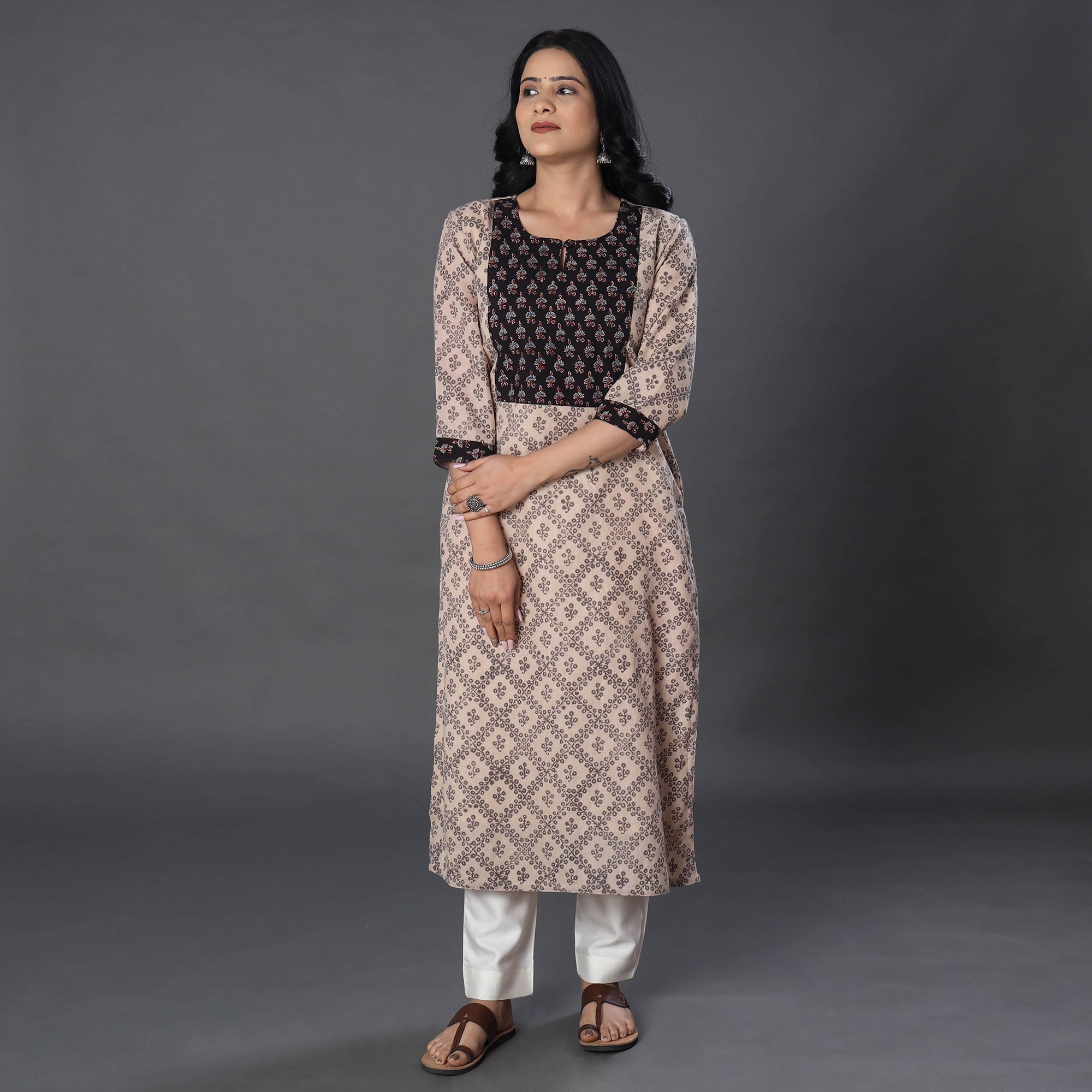 ITOKRI CASUALS Beige - Handwoven Wool Pedana Kalamkari Block Print Kurta - view 3