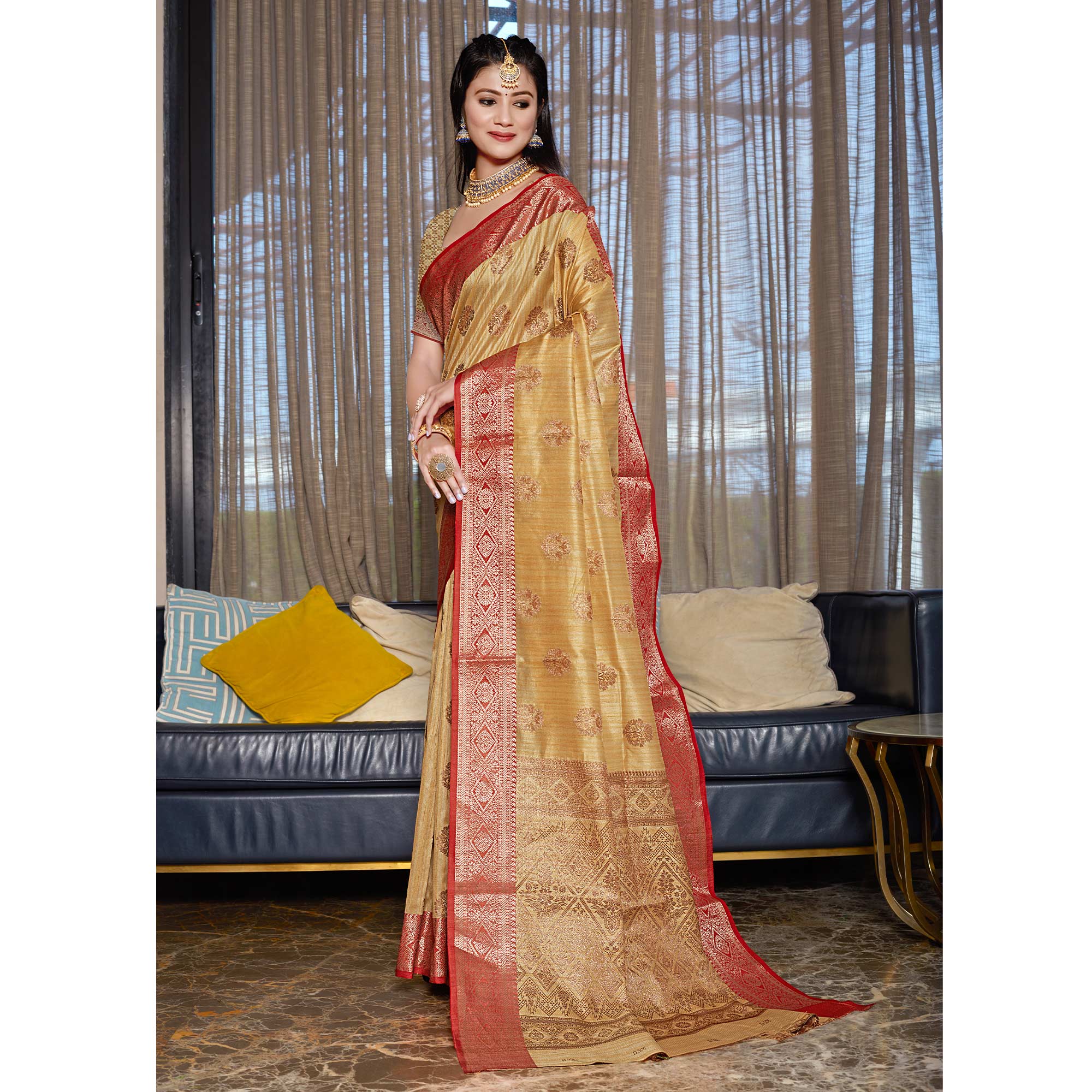 Peachmode Chikoo Floral Woven Cotton Blend Saree - view 5