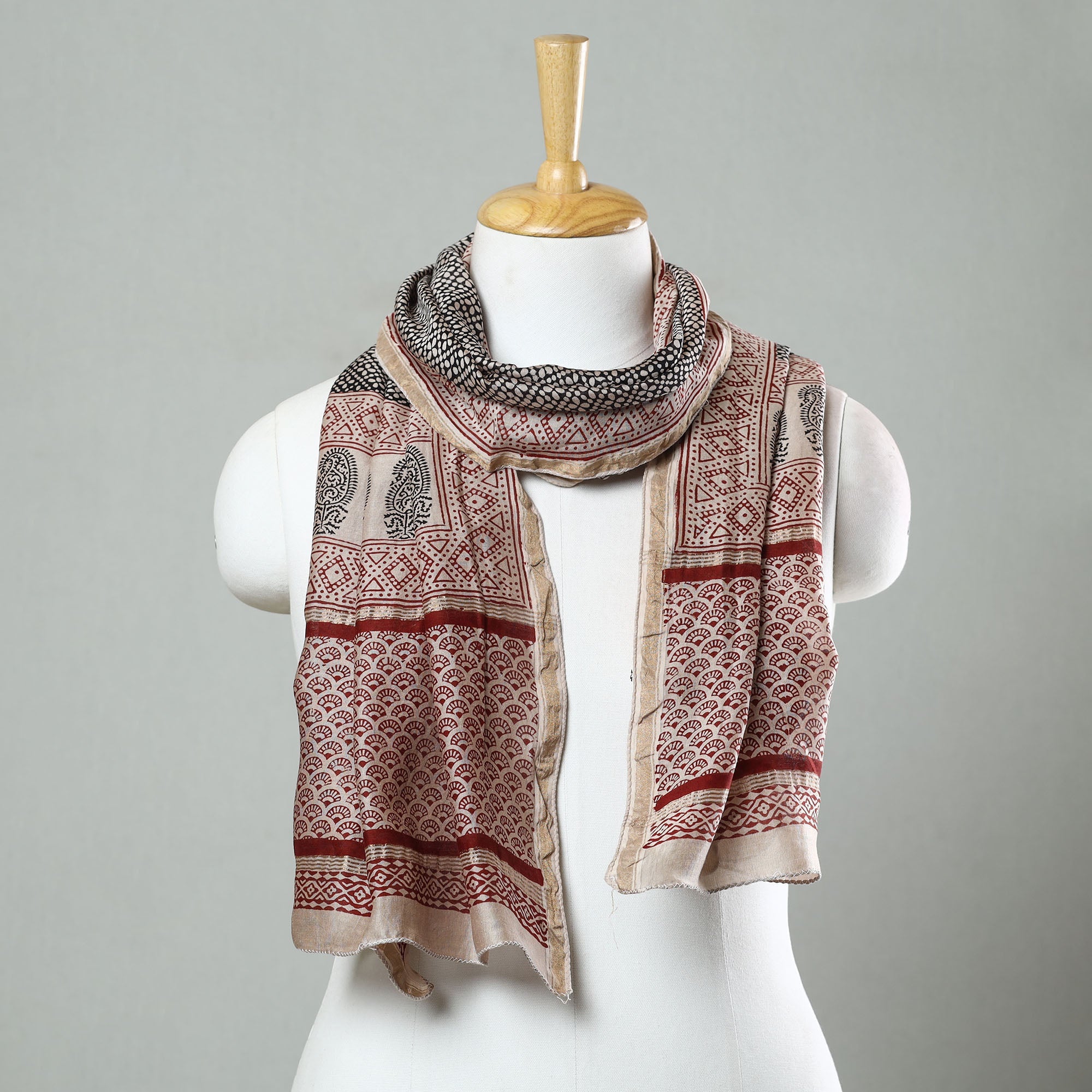 BAGH PRINTS BY MOHAMMED BILAL KHATRI Black - Bagh Hand Block Printed Chanderi Silk Stole 07