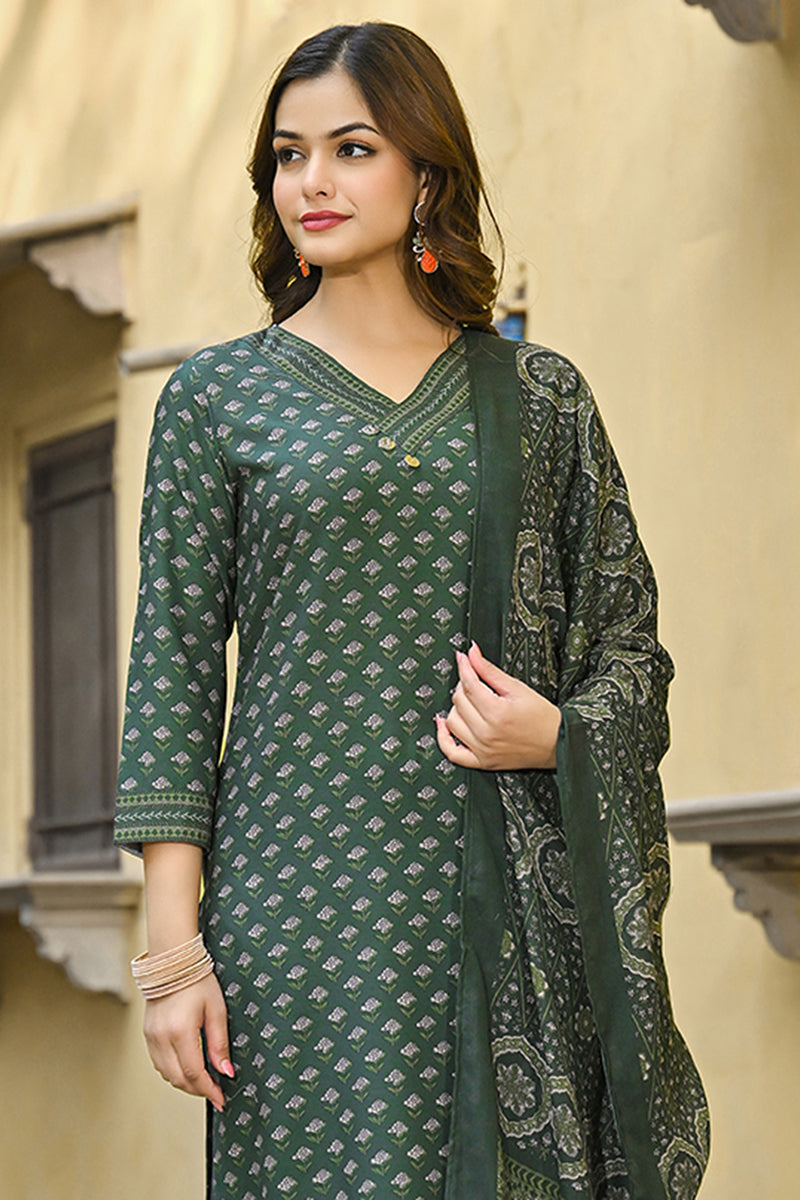Ahika Green Cotton Blend Floral Printed Straight Suit Set VKSKD2298