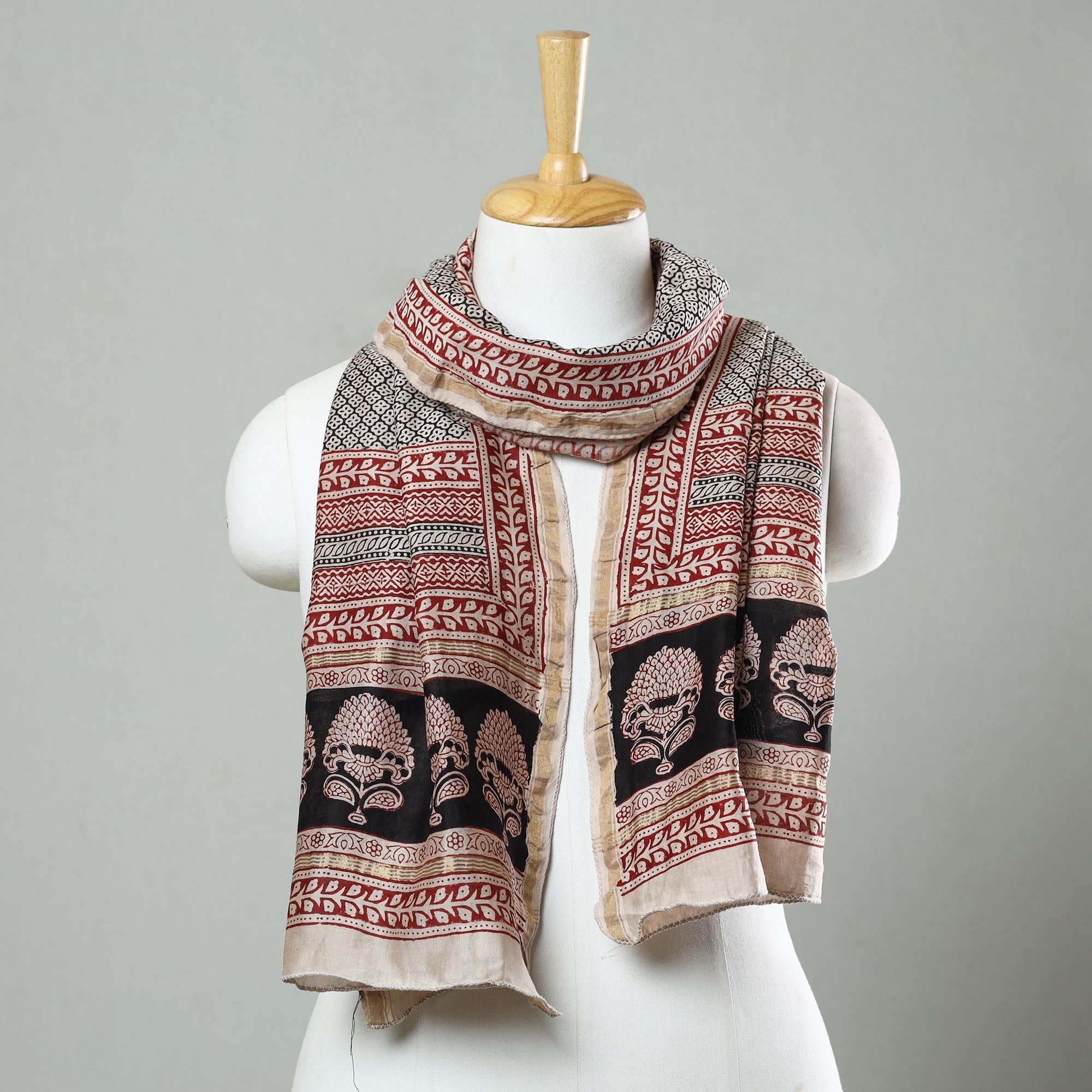 BAGH PRINTS BY MOHAMMED BILAL KHATRI Black - Bagh Hand Block Printed Chanderi Silk Stole 14