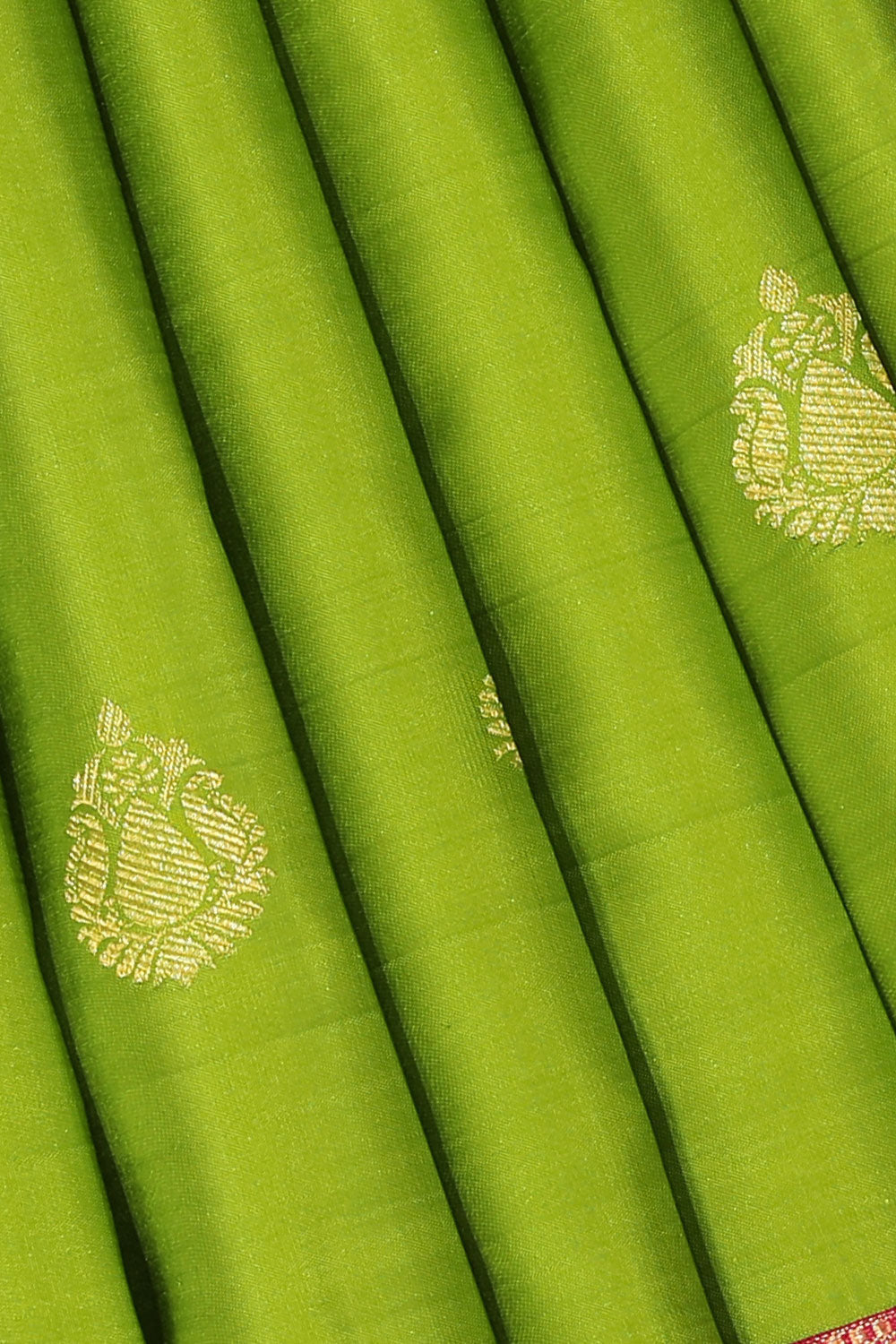 Kalanjali Gorgeous Green Saree – Women's - view 2