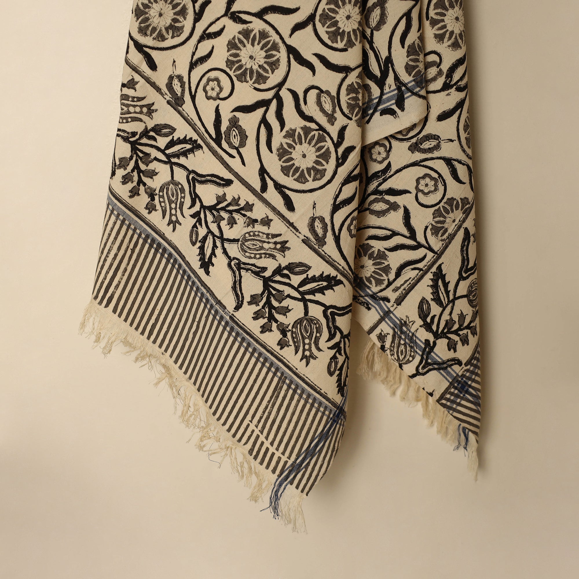 ARTISAN HAND BLOCK PRINTS Black - Block Printed Handloom Cotton Sanganeri Towel 59 - view 2