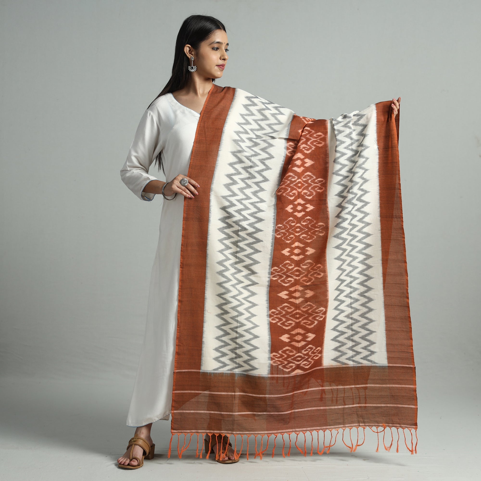 IKAT WEAVES BY EDEM CHANDANA Brown - Pochampally Ikat Handloom Cotton Dupatta with Tassels 17