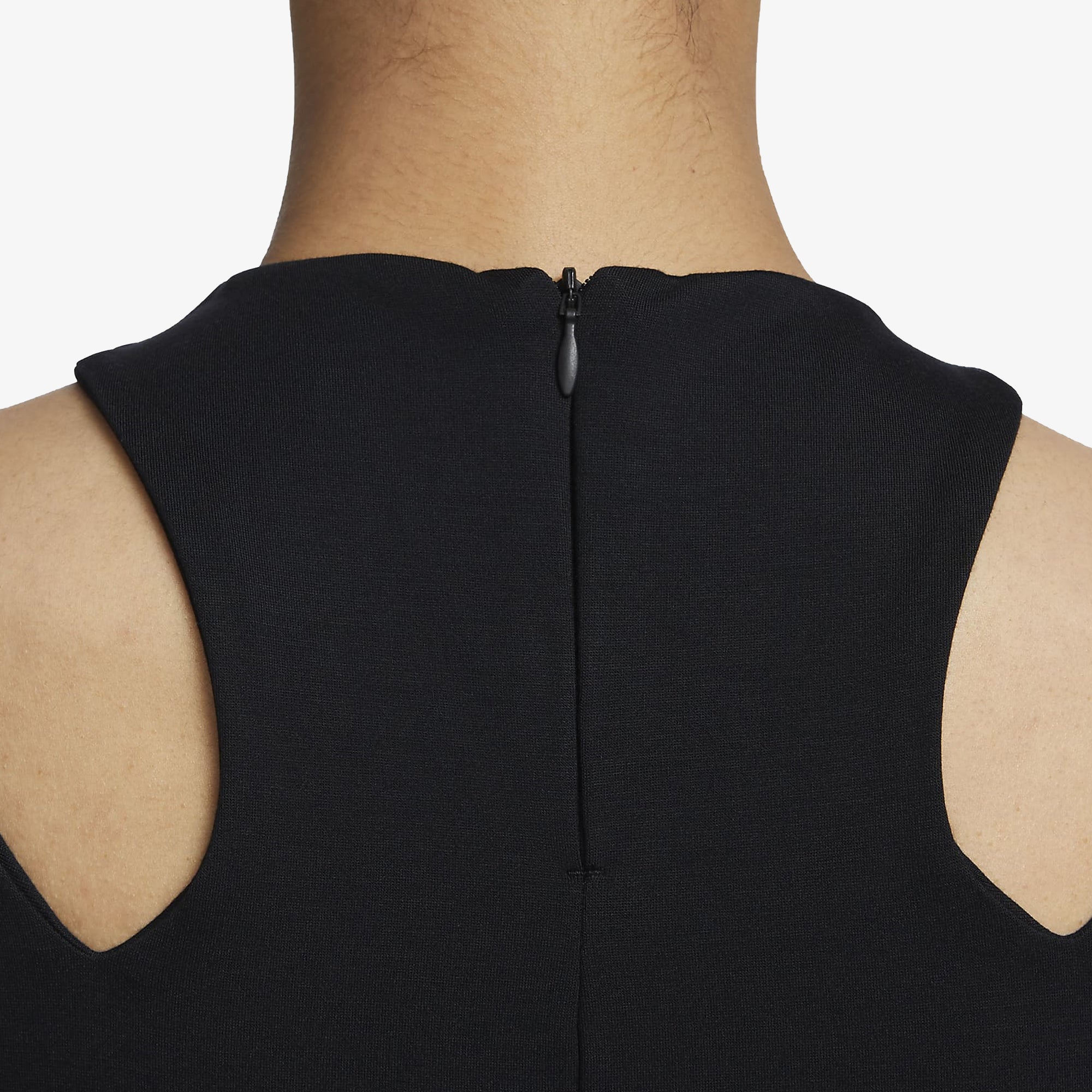 Nike | SPORTSWEAR ESSENTIALS { BLACK/WHITE - view 3