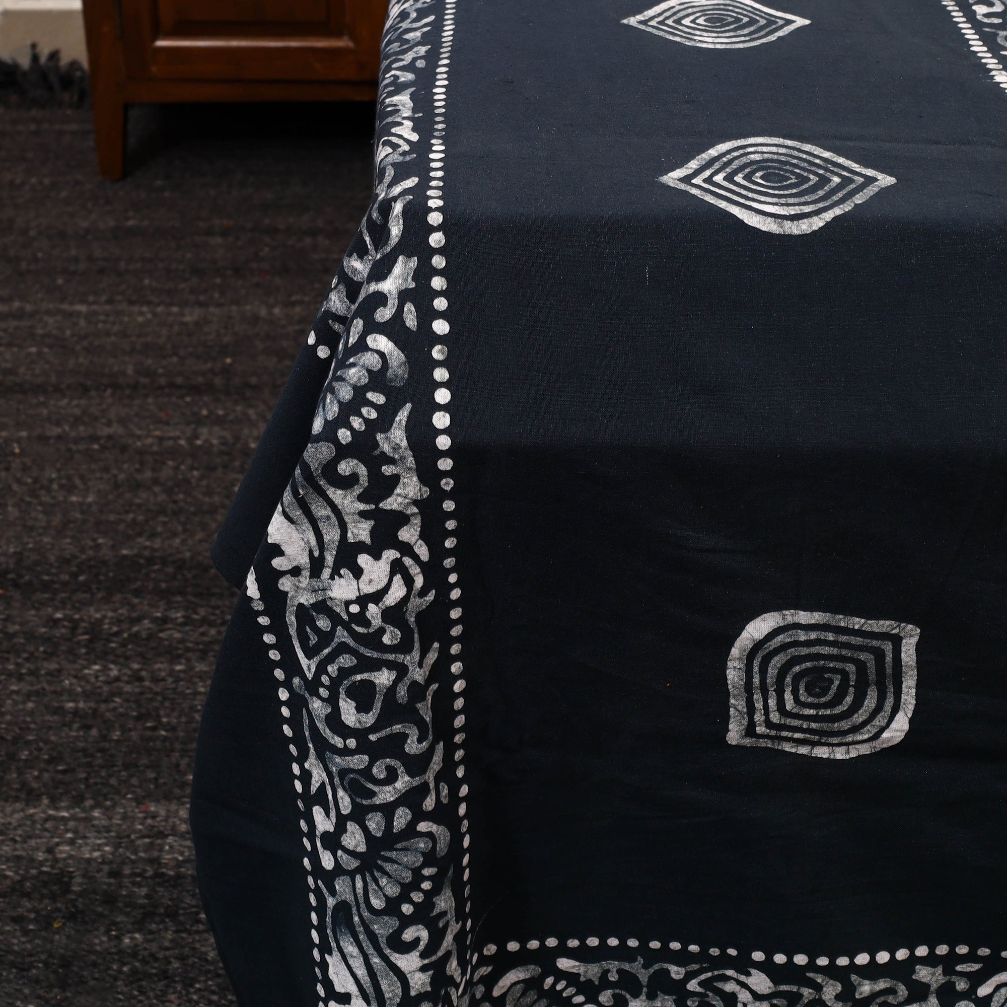 BATIK BY MD. SHARIFF Black - Cotton Double Hand Batik Print Bed Sheet Set 51 - view 3