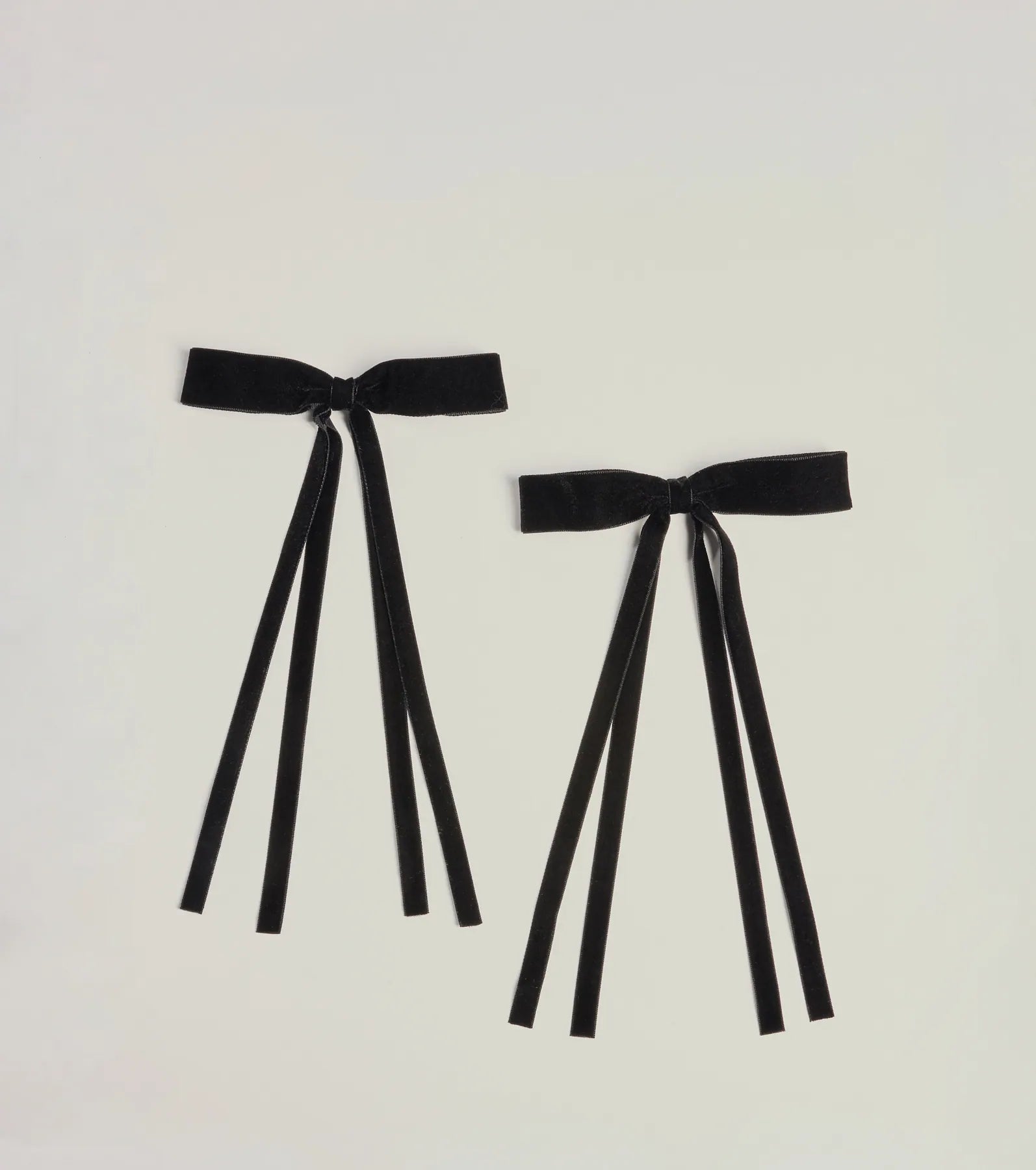 Windsor Luxe Tresses Two-Pack Velvet Bow Set – BLACK