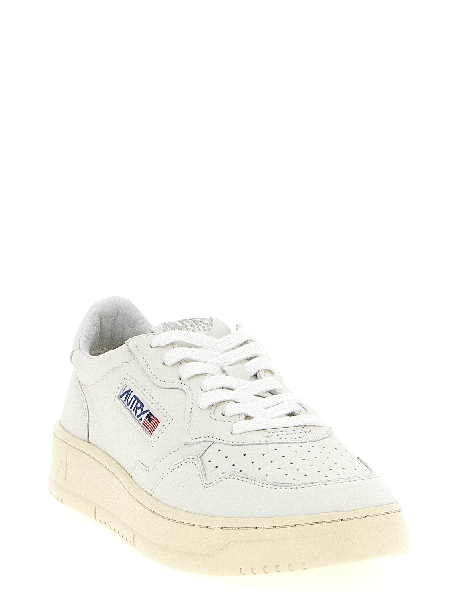 Autry Medalist Low Sneaker – 100% goat leather - view 2