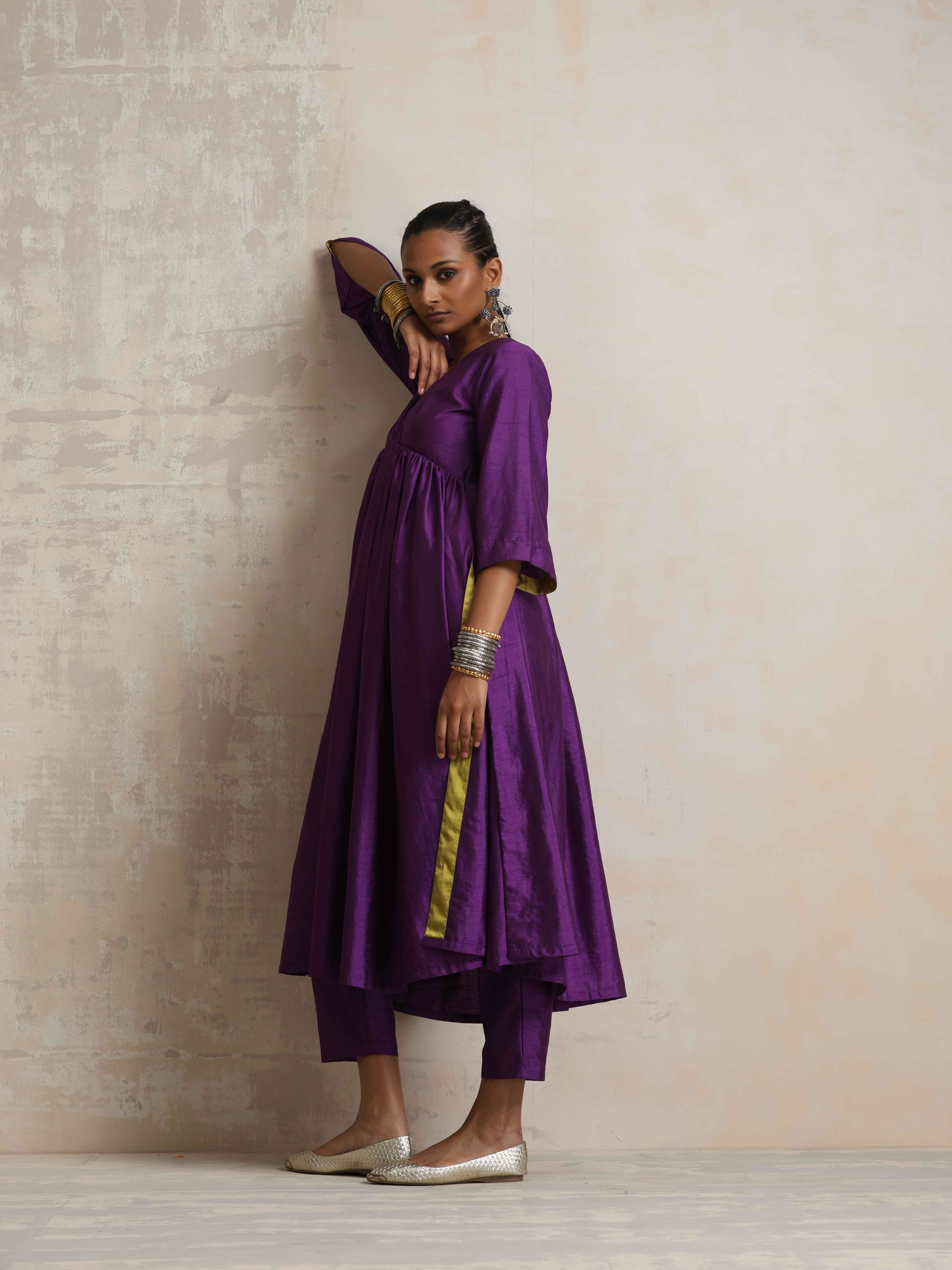 trueBrowns Purple Silk Anarkali Flared Kurta Set - view 4