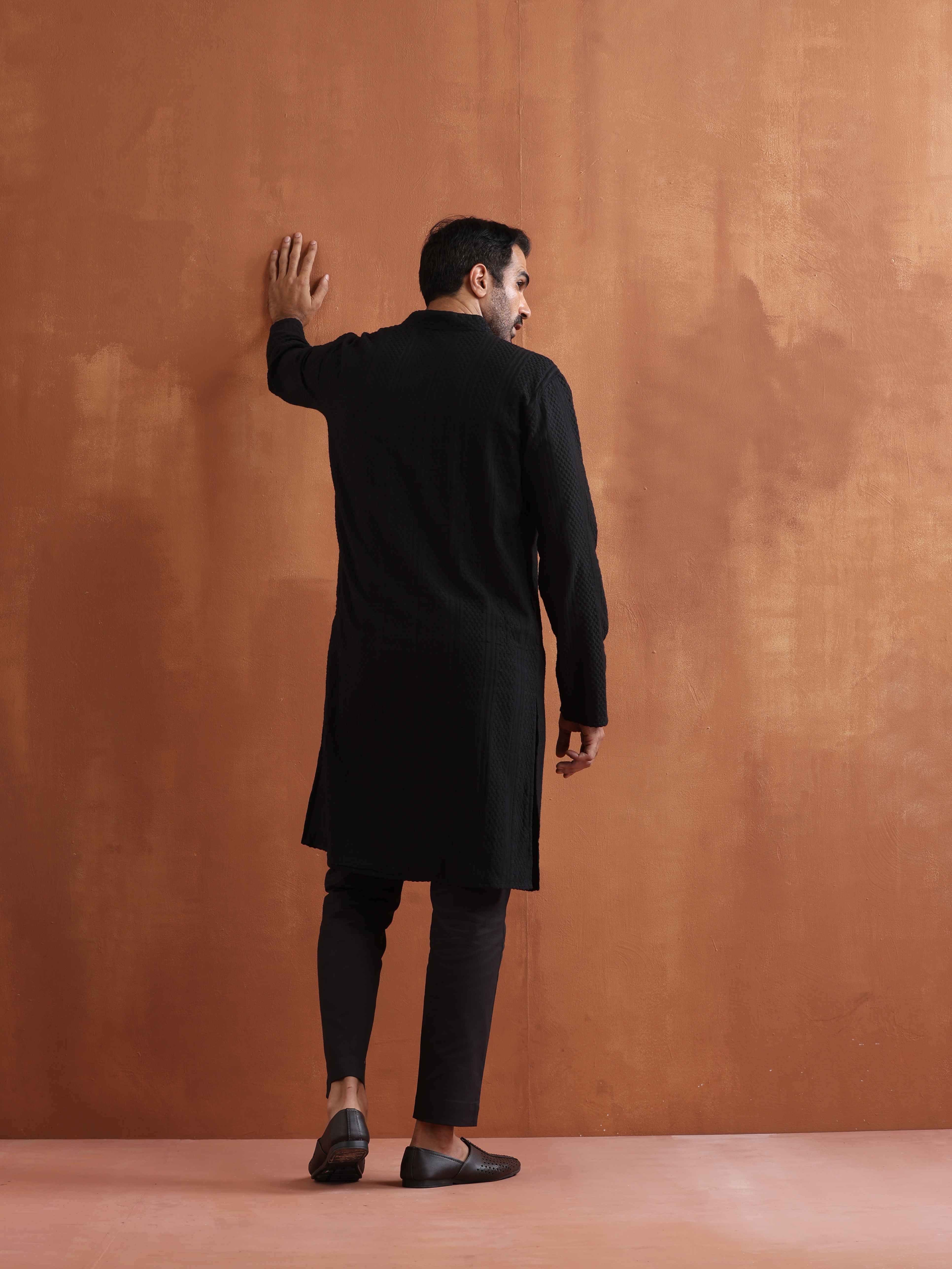 trueBrowns Men's Black Textured Cotton Dobby Front Open Kurta - view 5