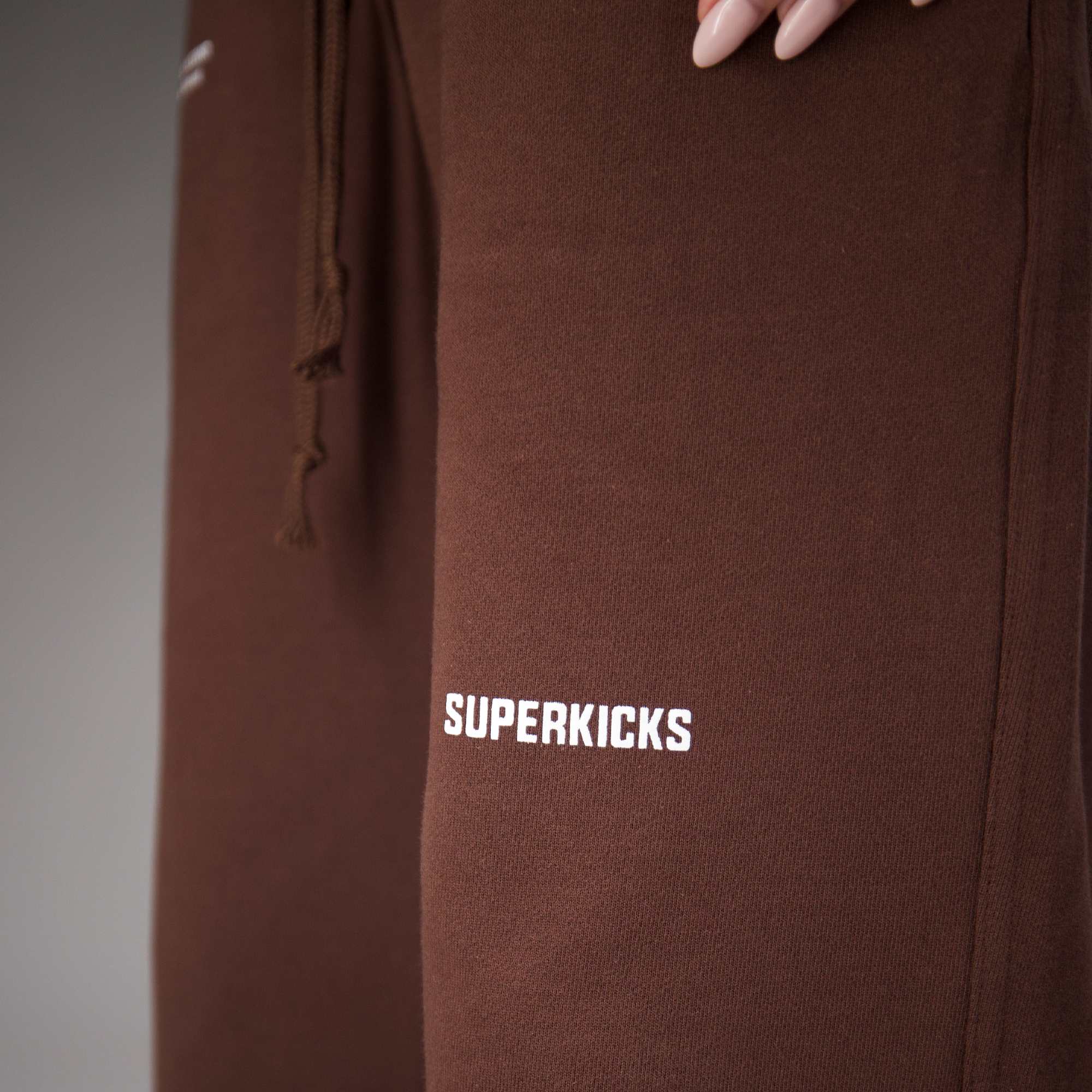 Superkicks | CORE 3.0 UNISEX SWEATPANT “BROWN” - view 3