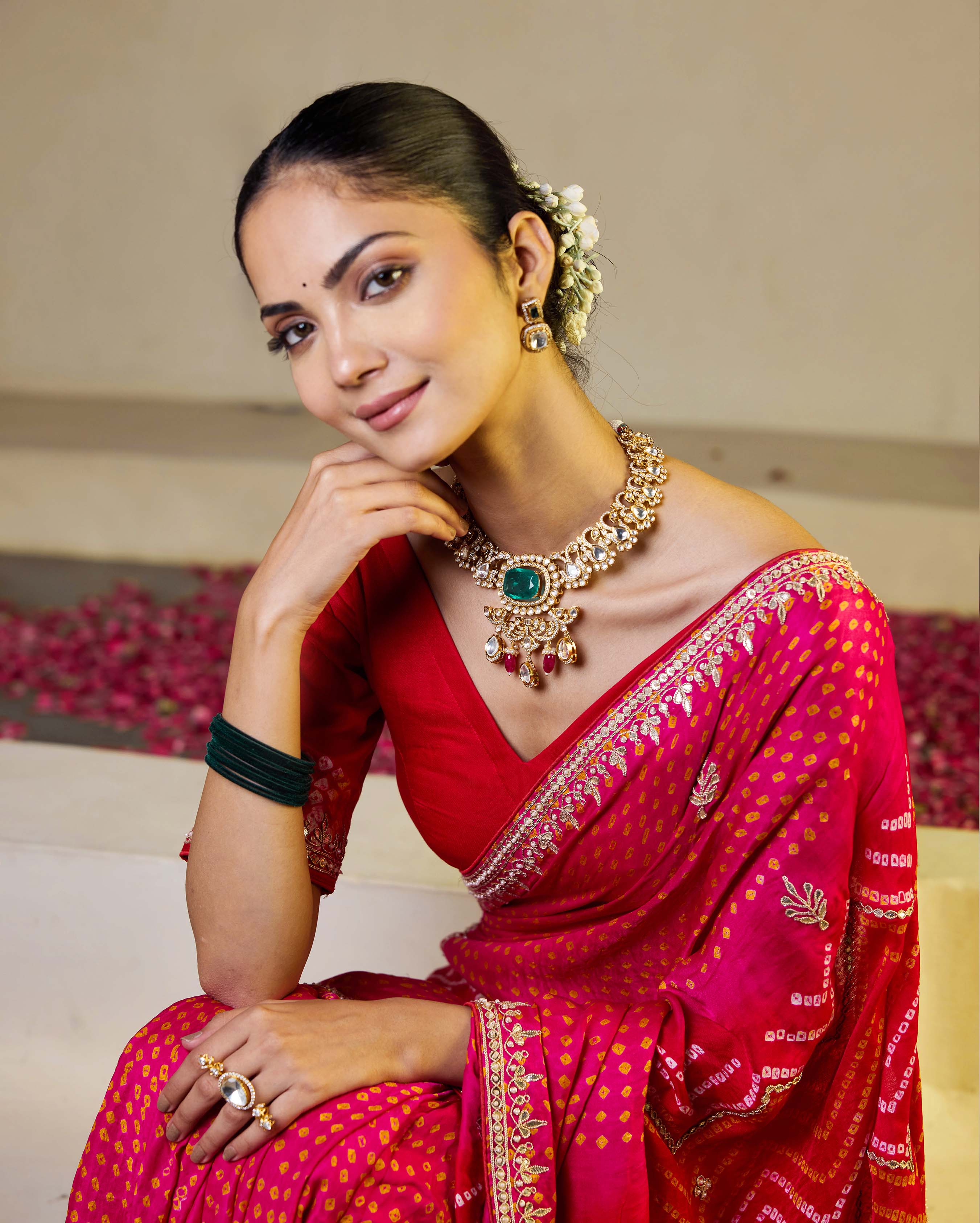 Aachho Whimisical Red-Pink Silk Bandhani Saree - view 3