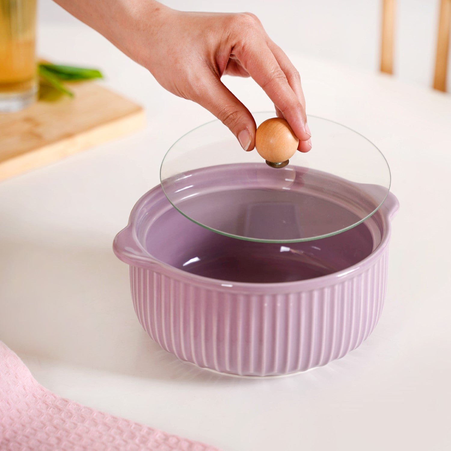 Nestasia Ribbed Multifunctional Serving Bowl With Lid 950ml - view 3