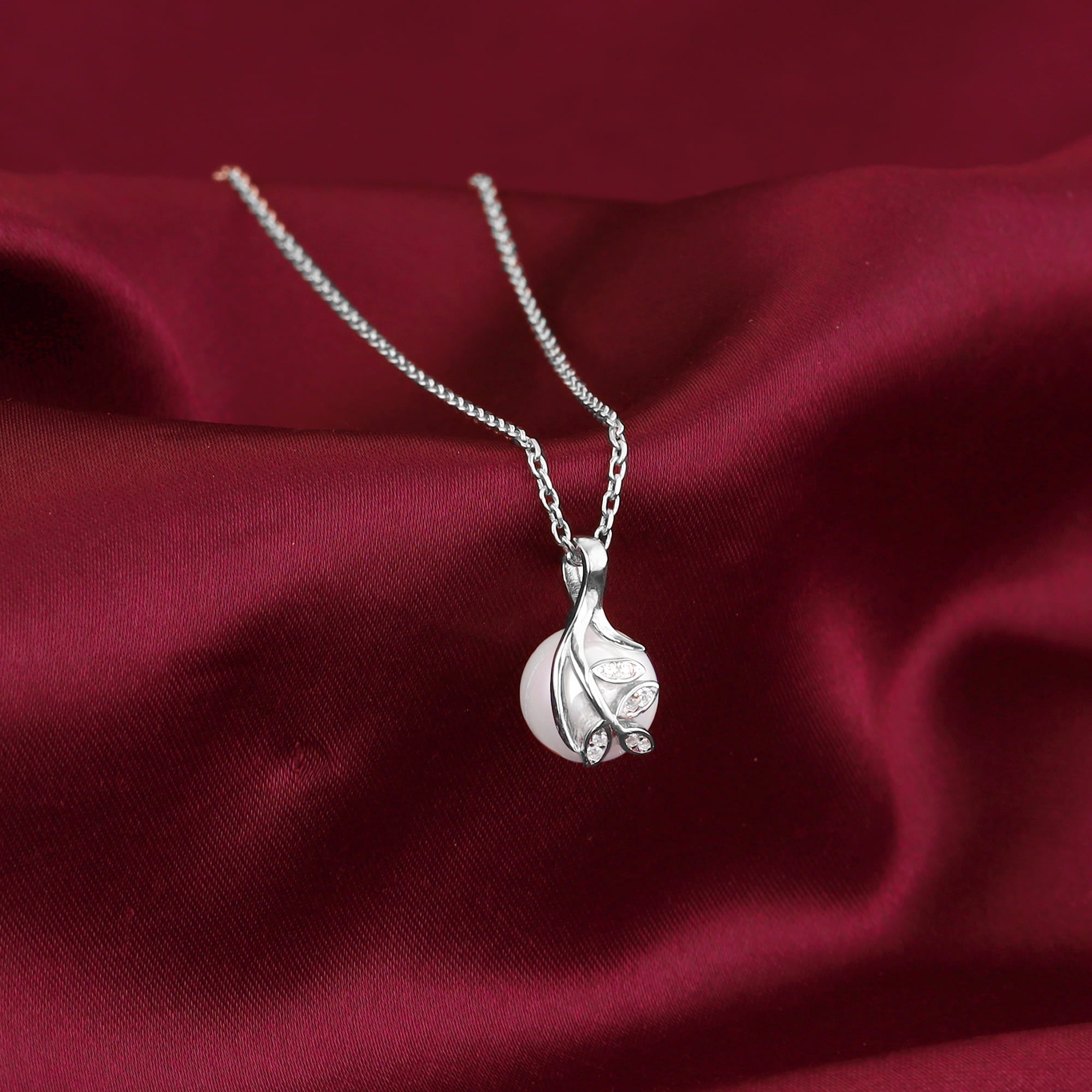 GIVA Jewellery Silver Soul Pearl Pendant With Link Chain - view 2